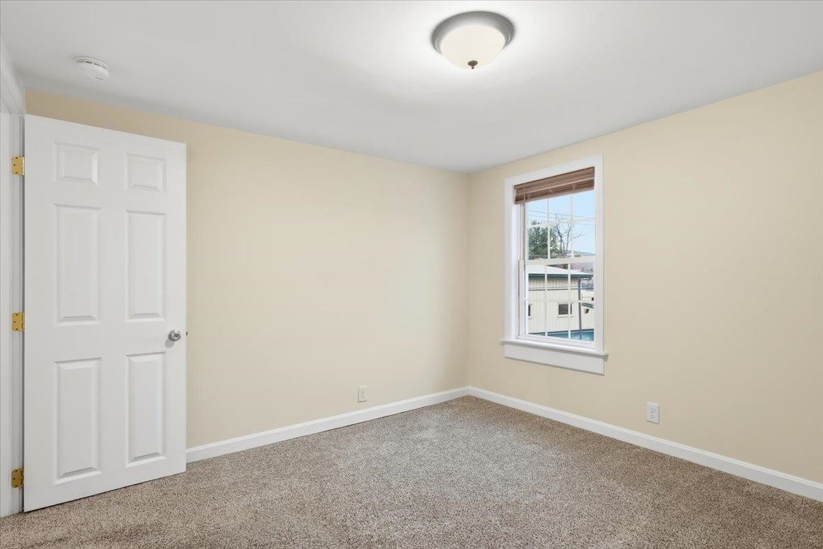 170 Lake Street Property Photo 27