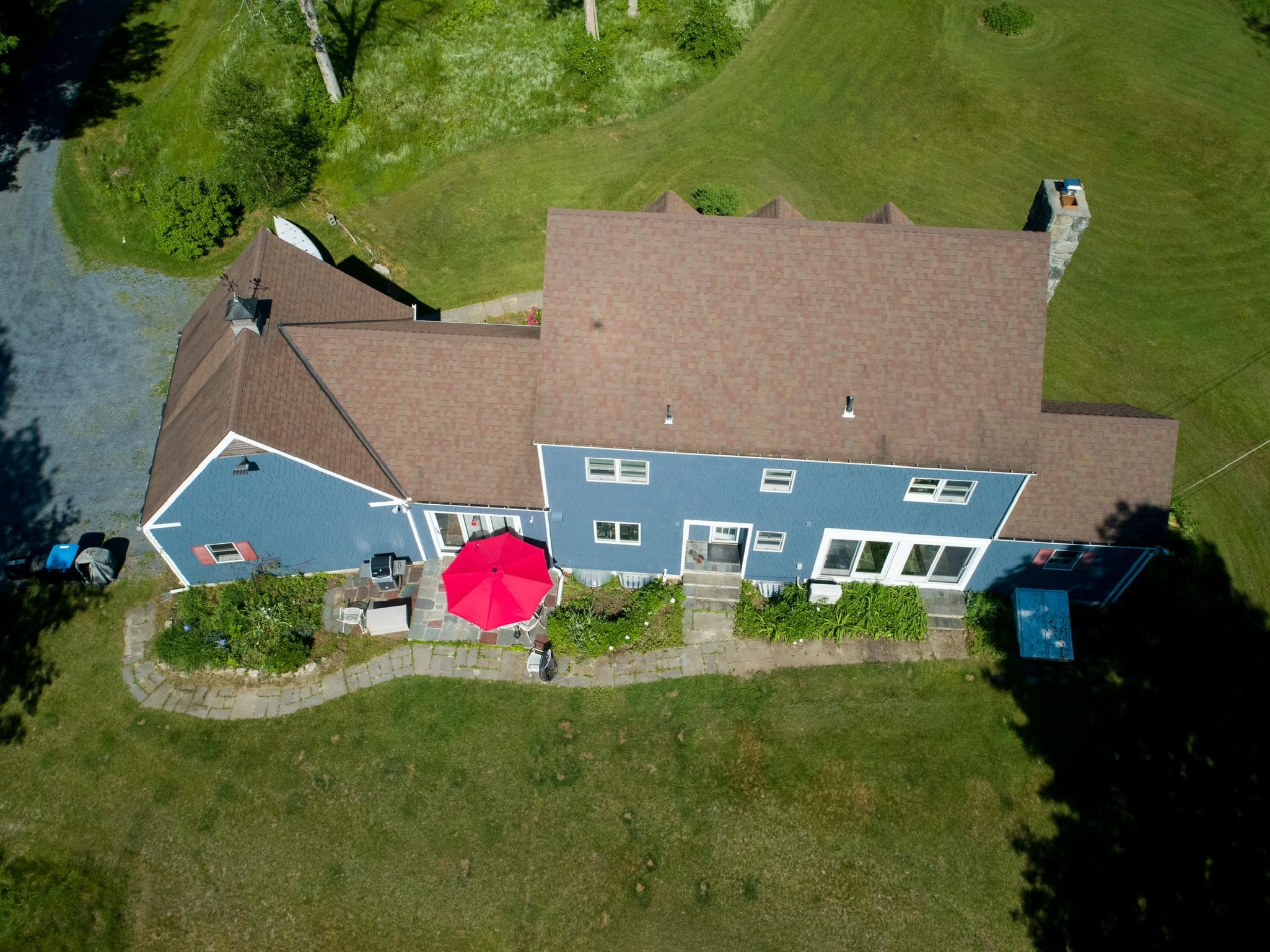 1039 Berwal Road Property Photo 5