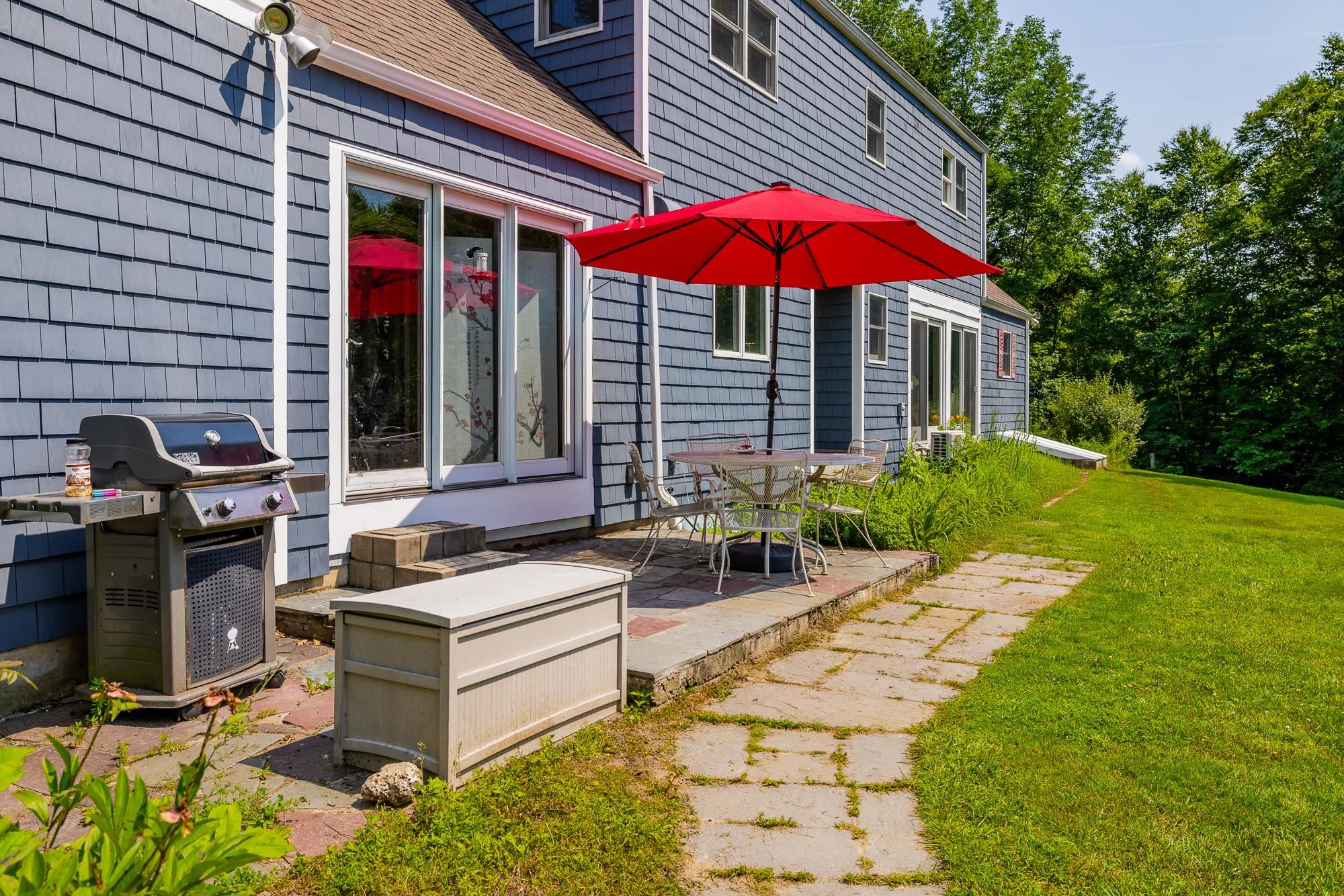 1039 Berwal Road Property Photo 11