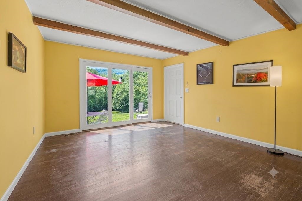 1039 Berwal Road Property Photo 25