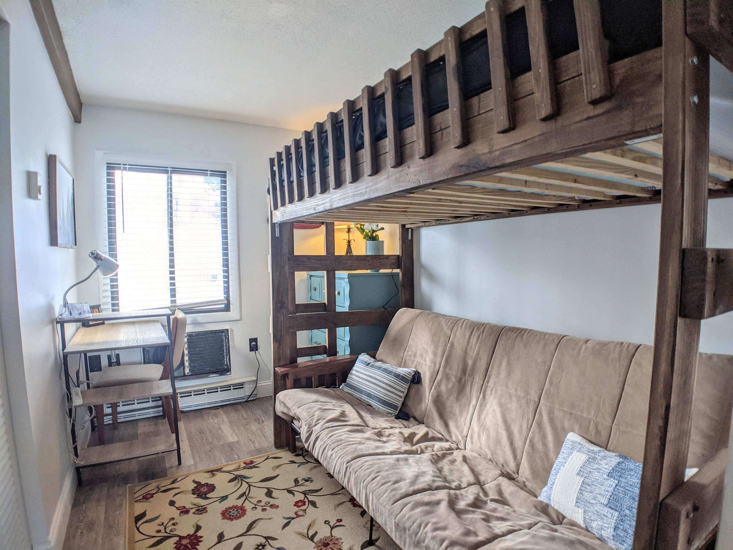 178 Treetop Circle Property Photo 11
