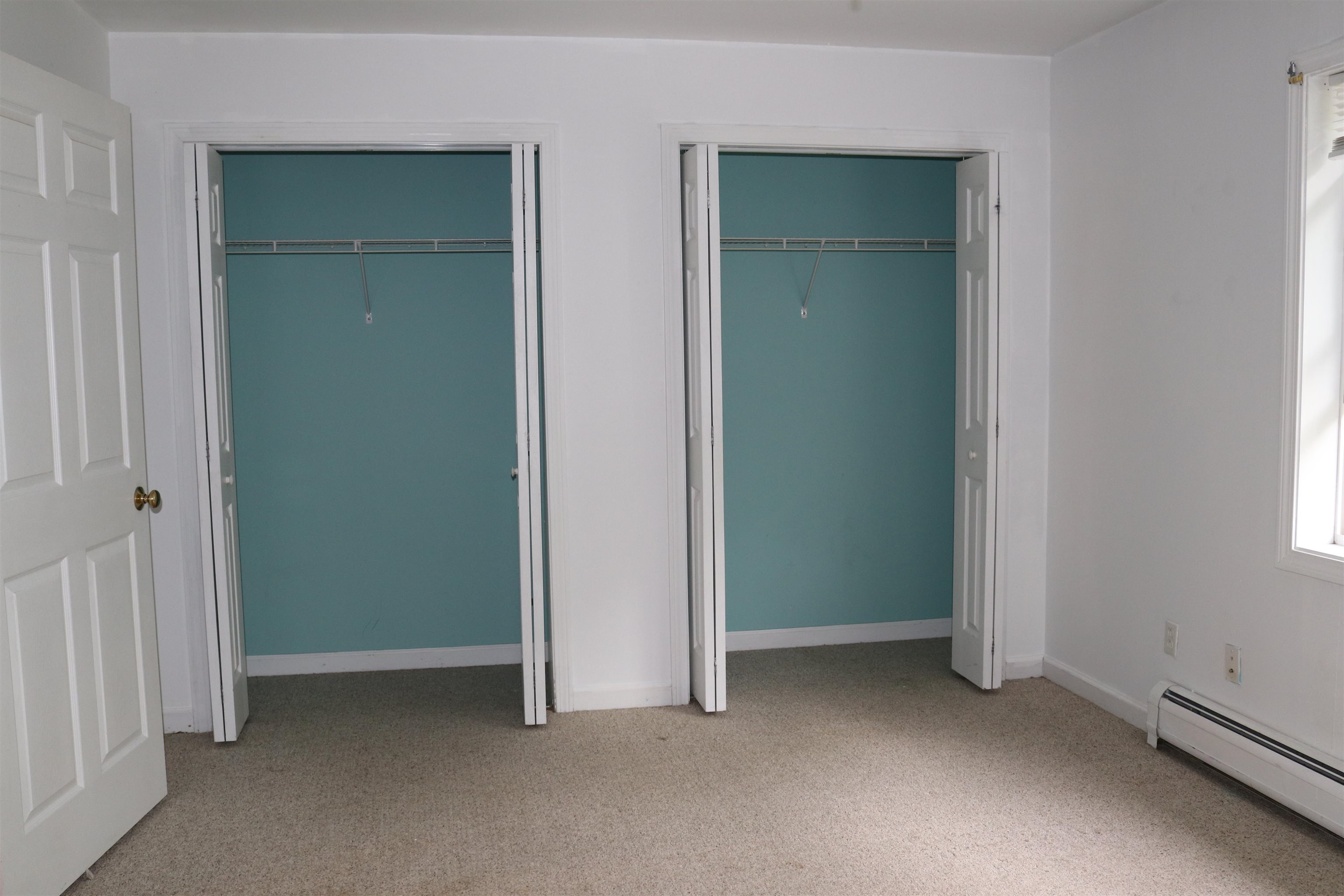 156 West Street Property Photo 8