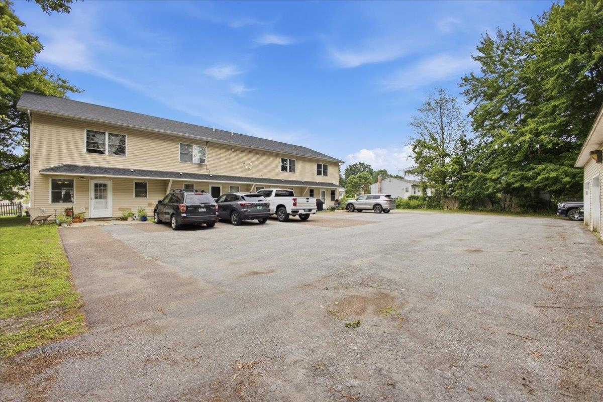 156 West Street Property Photo 20