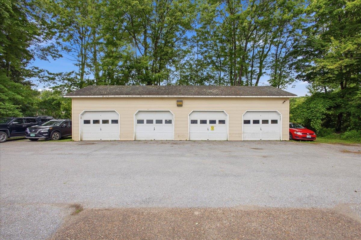 156 West Street Property Photo 23