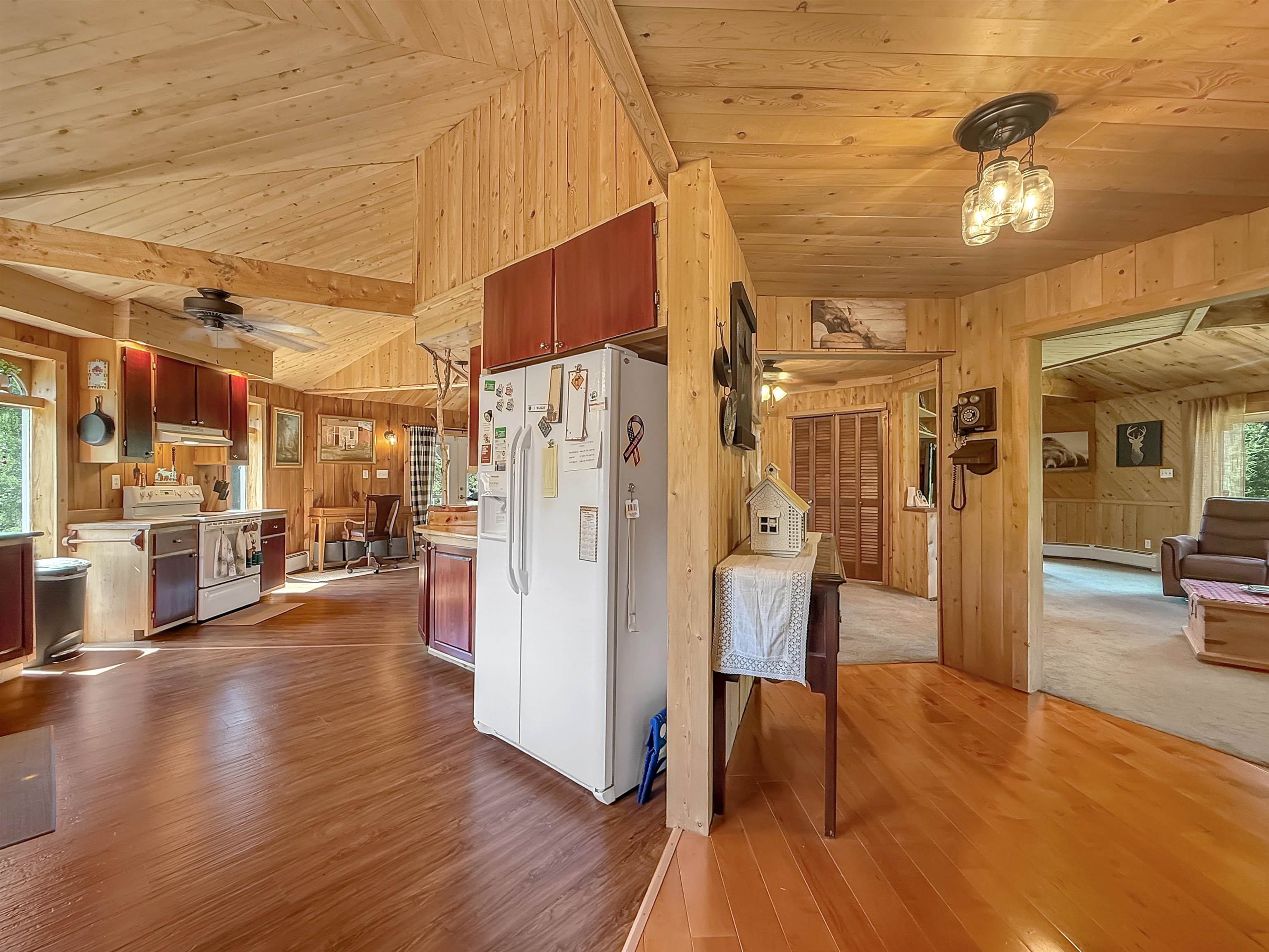 517 River Road Property Photo 9