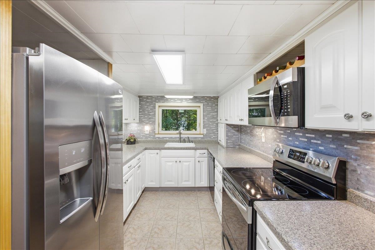 285 East Road Property Photo 18