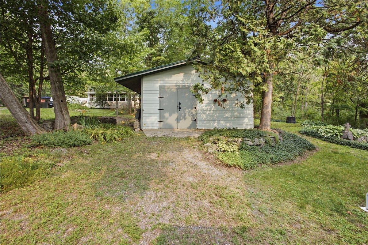 285 East Road Property Photo 43