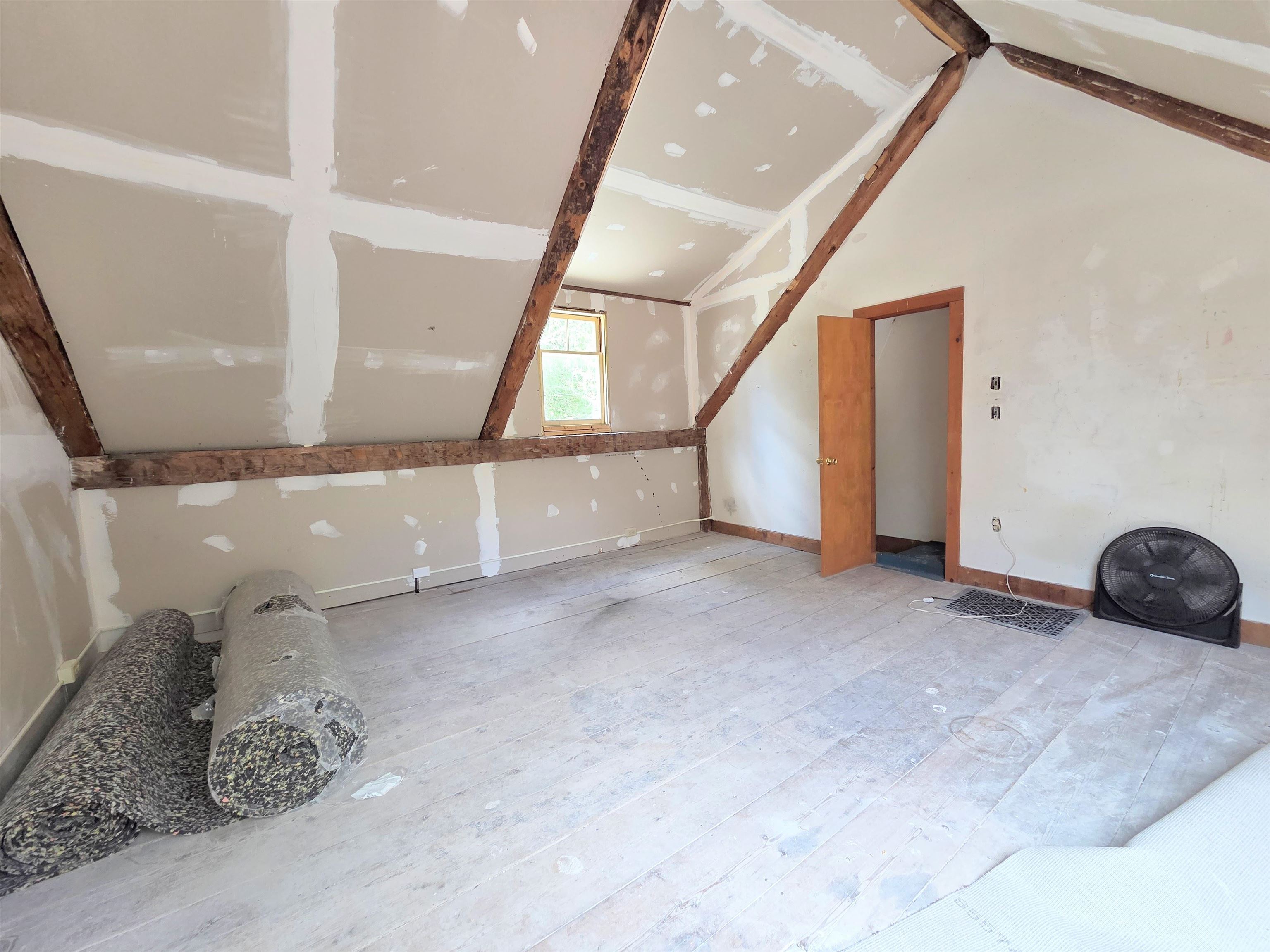 76 Harveys Hollow Road Property Photo 37