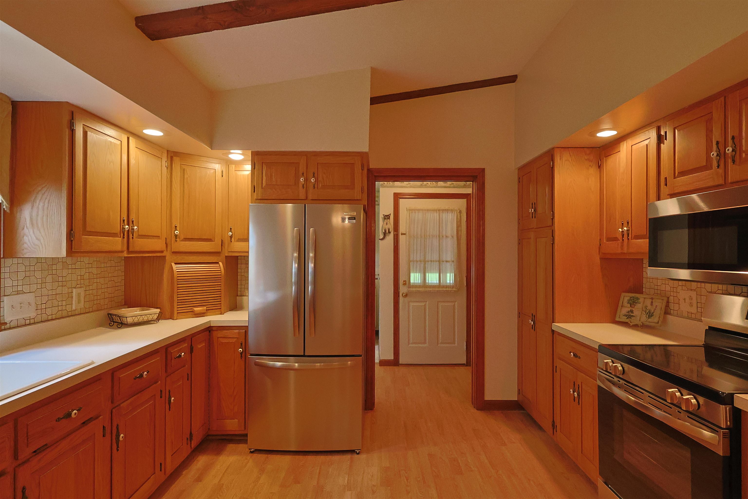 94 James Street Property Photo 20