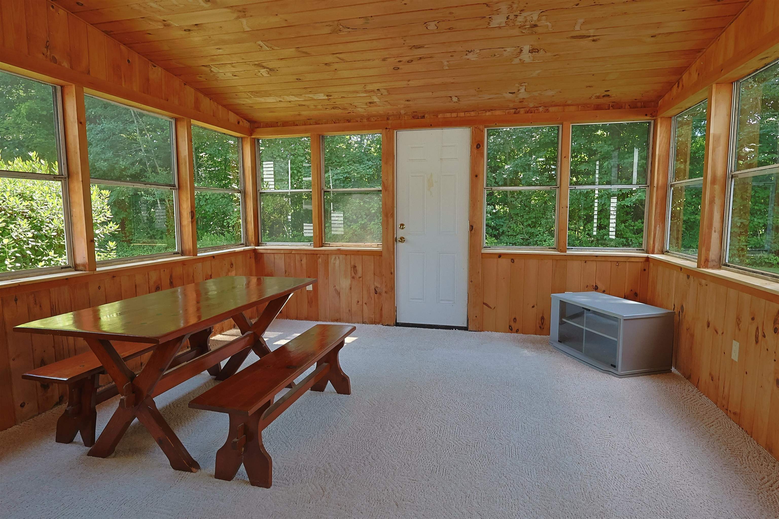 94 James Street Property Photo 25