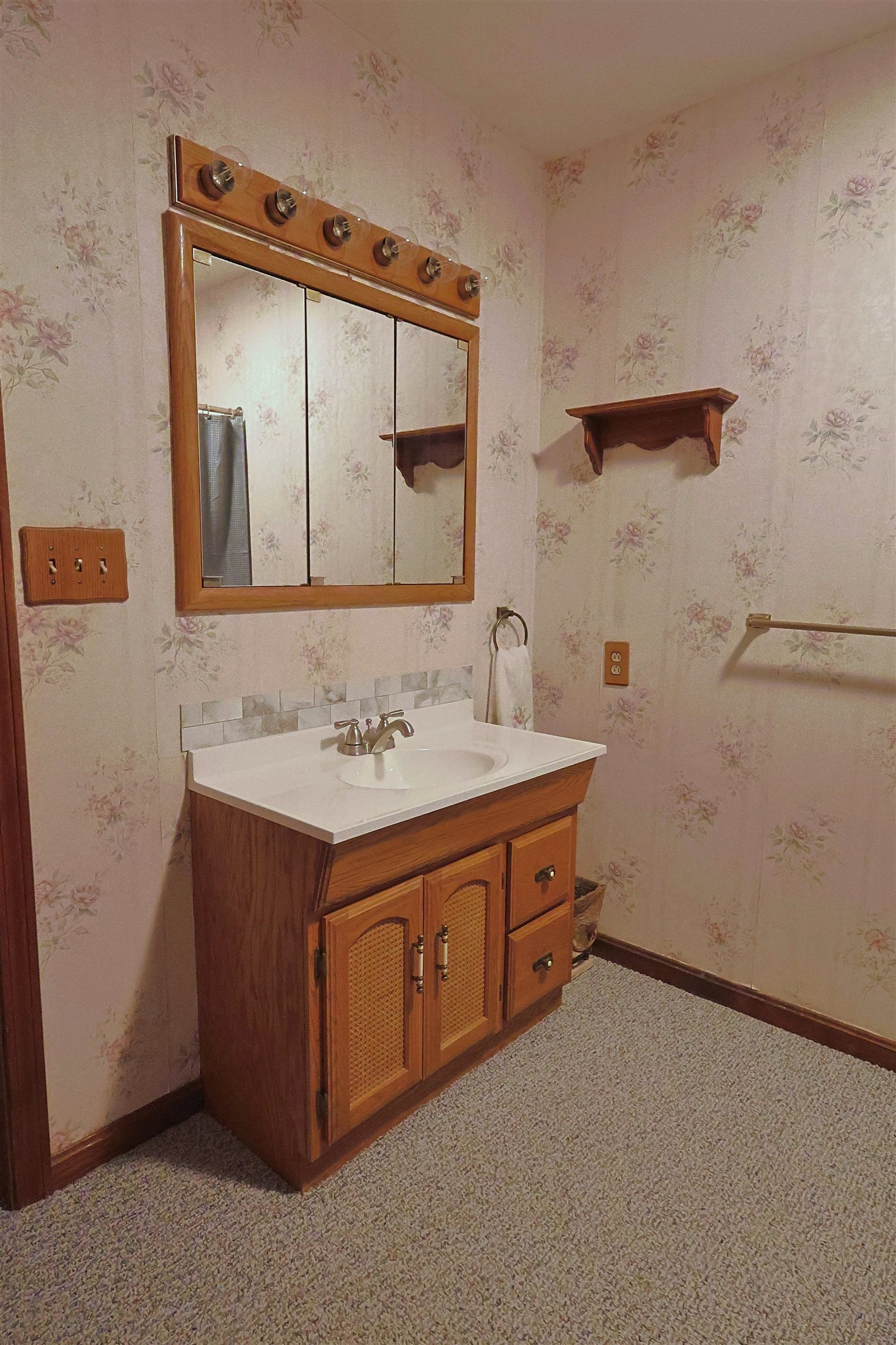94 James Street Property Photo 33