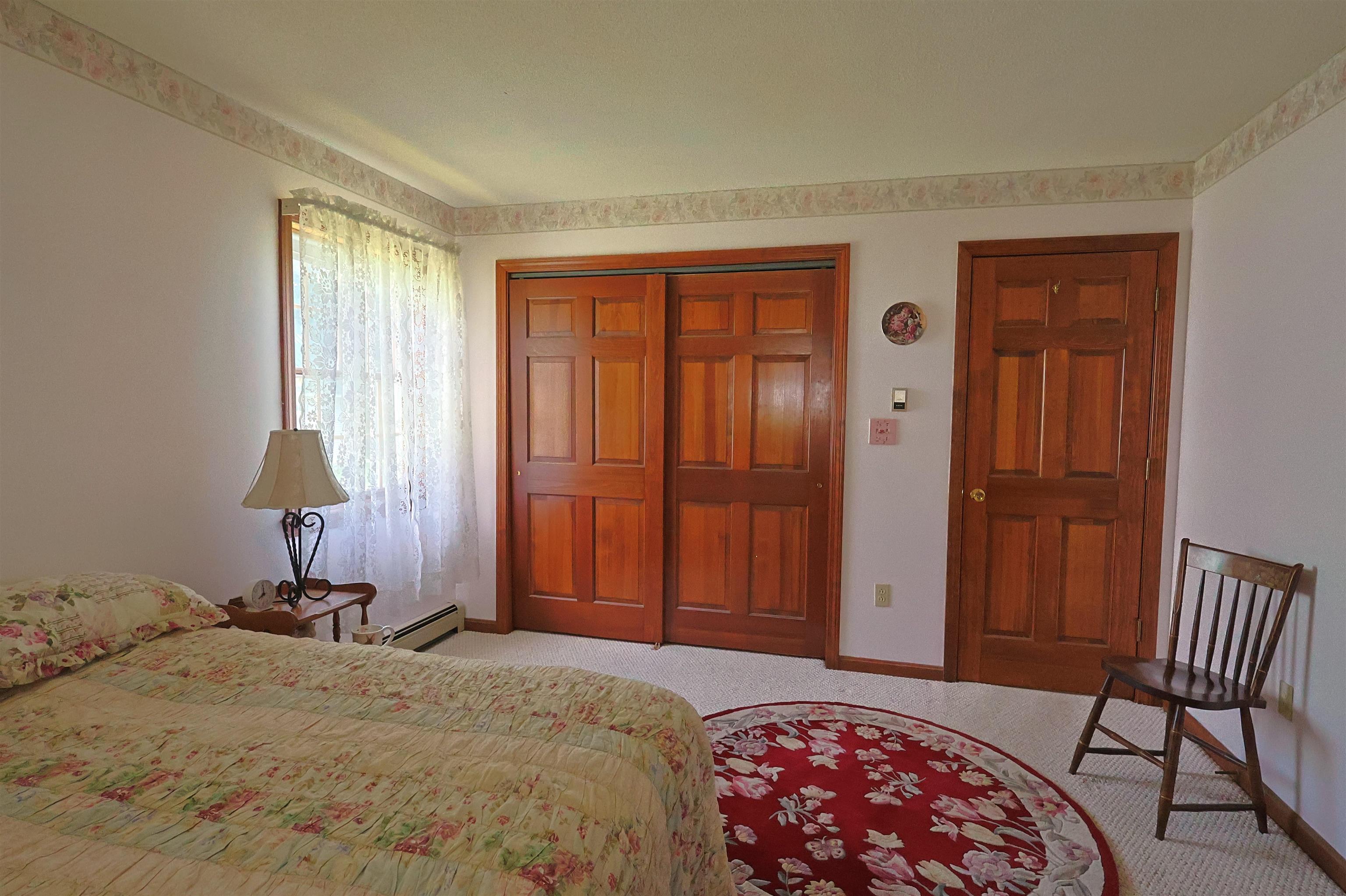 94 James Street Property Photo 44