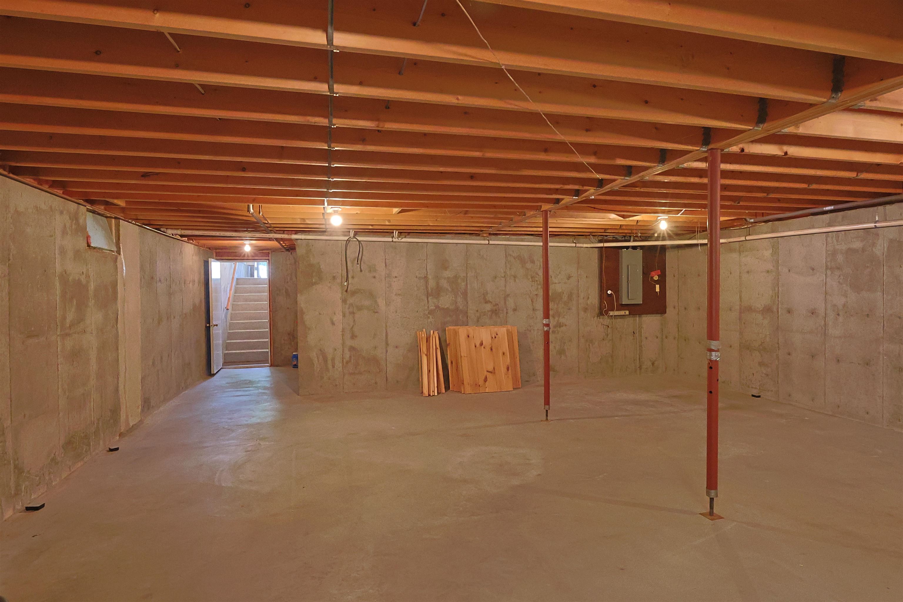 94 James Street Property Photo 50