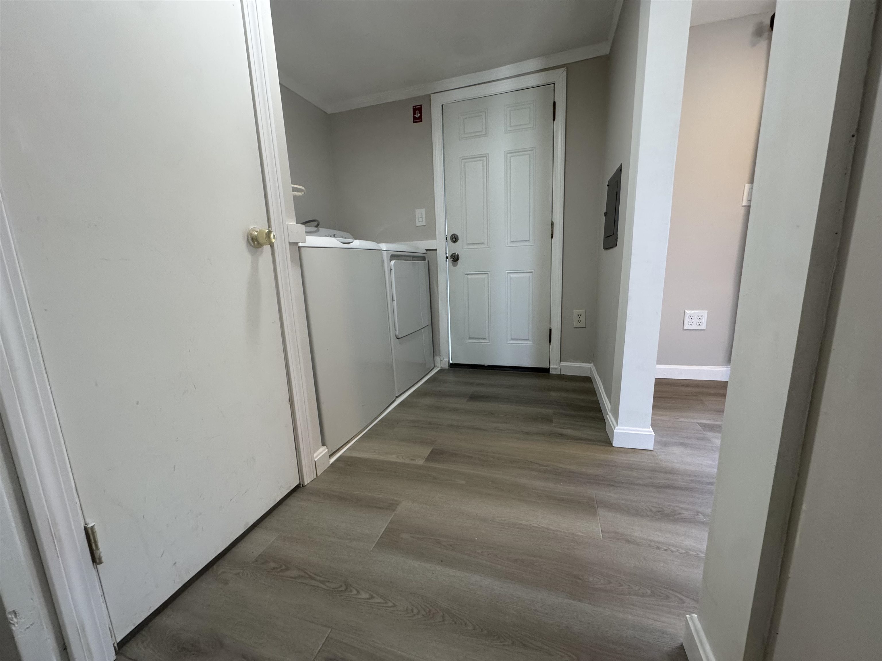 301 Sherwood Glen Property Photo 10