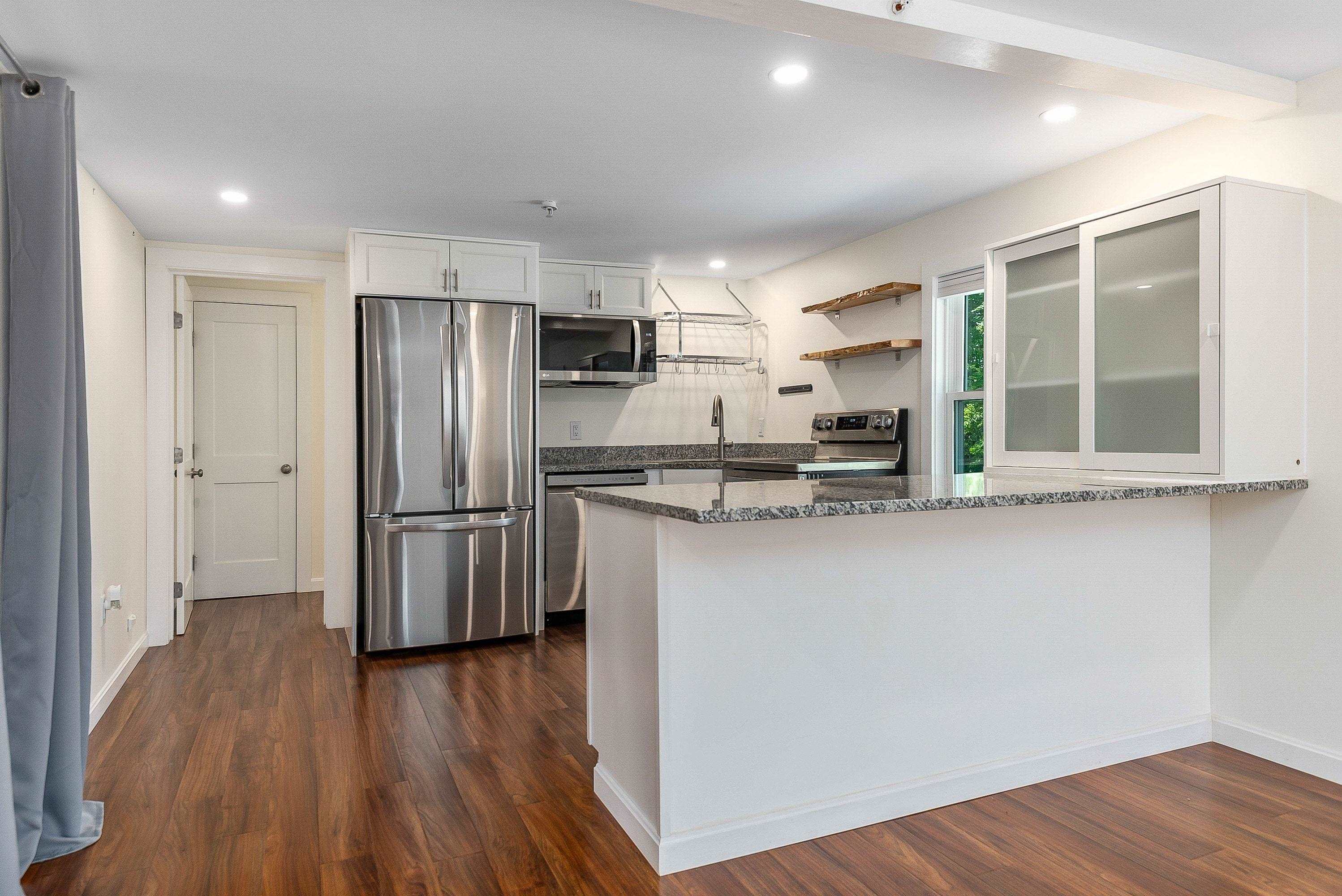45 New York Street Property Photo 6