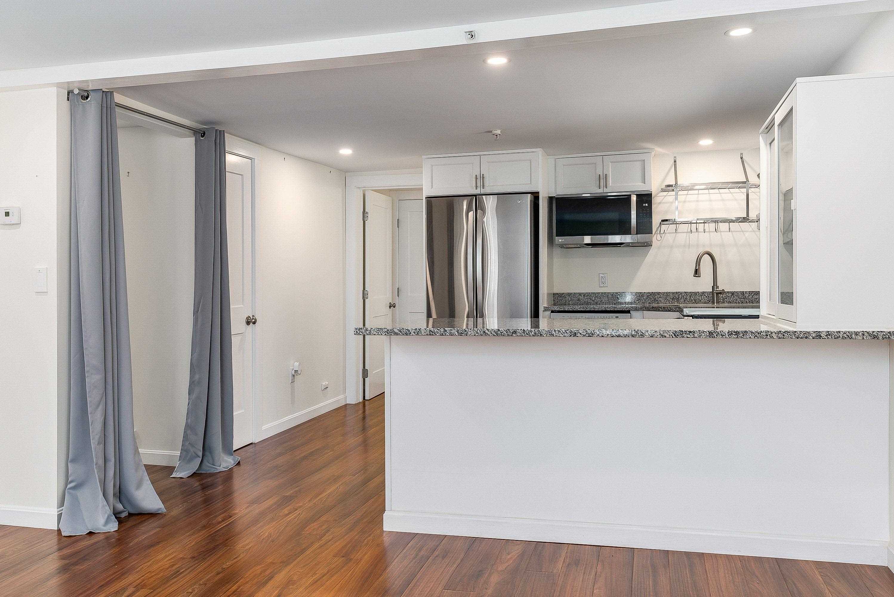 45 New York Street Property Photo 14