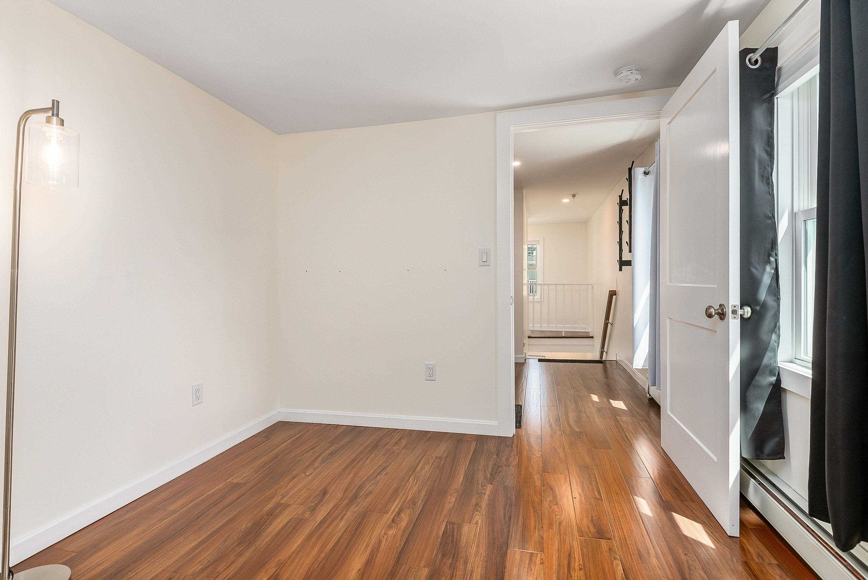 45 New York Street Property Photo 19