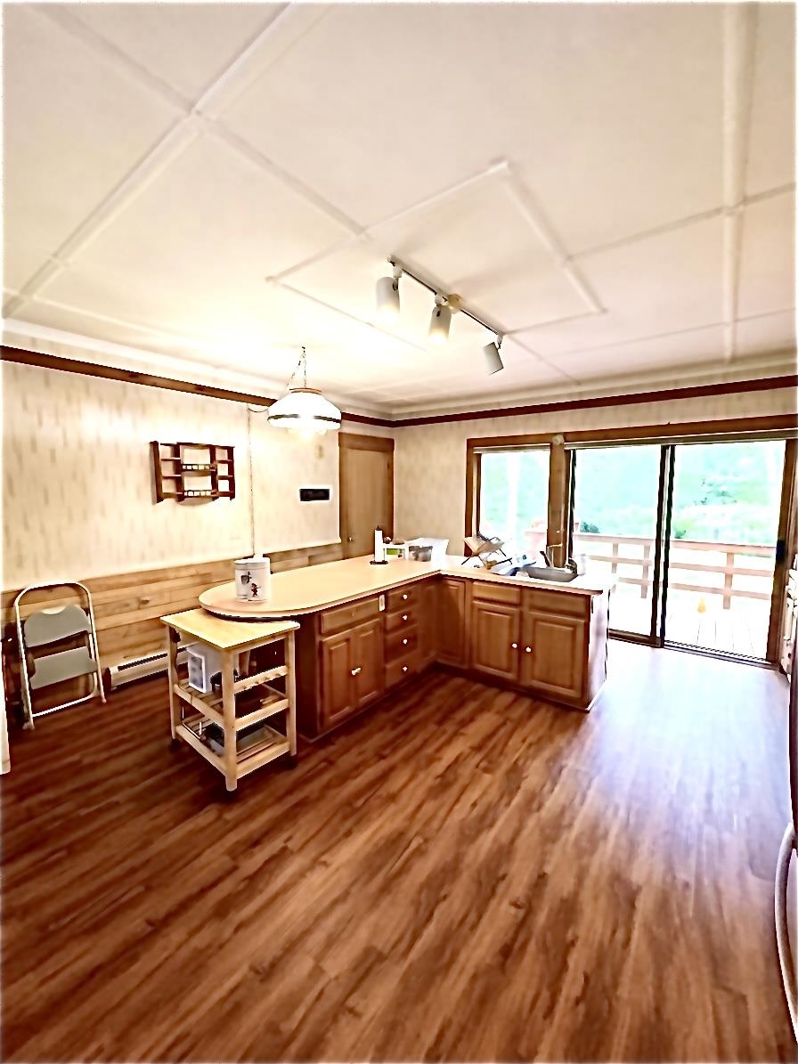 66 Elm Street Property Photo 7