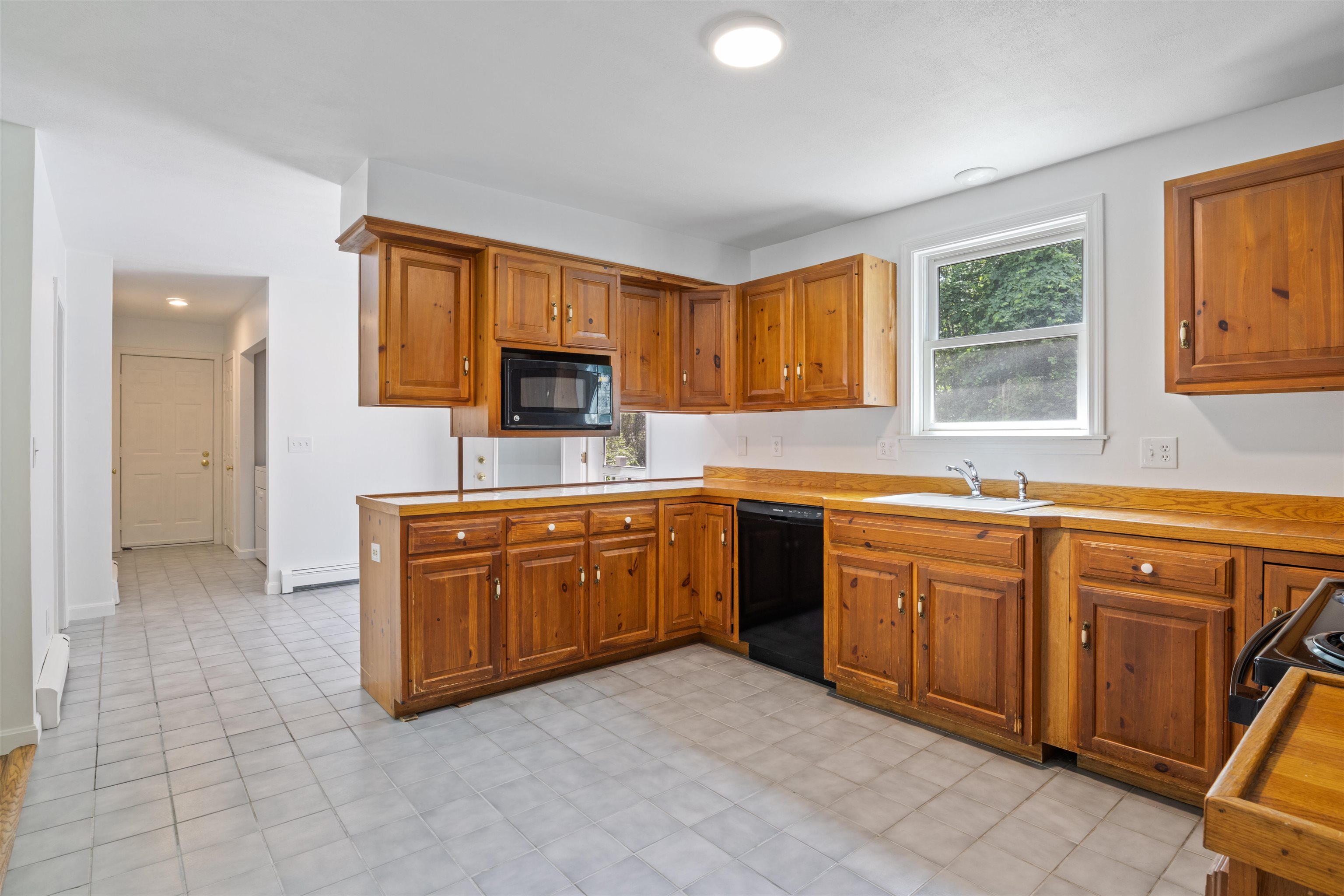 5 Huntington Place Property Photo 14