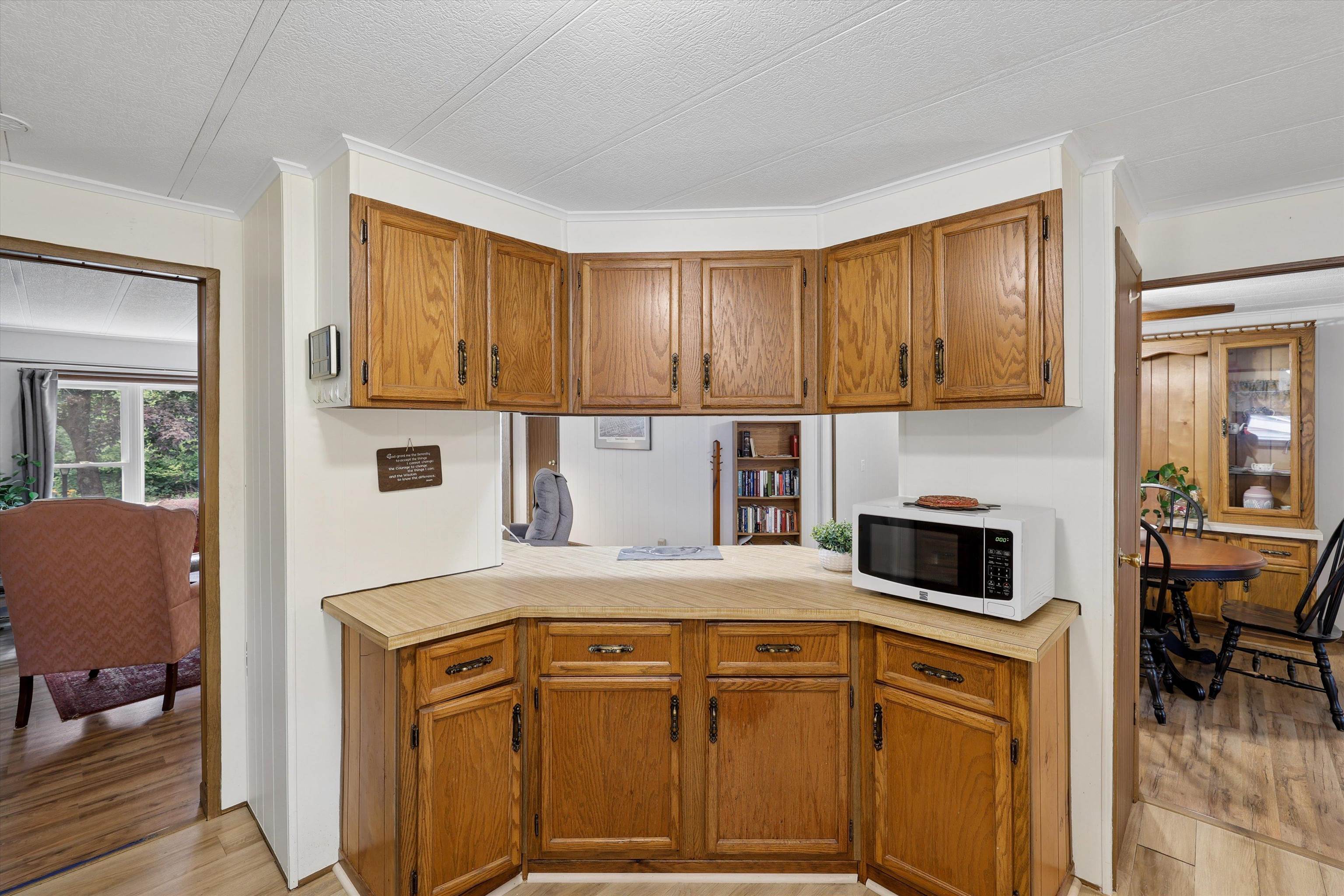 46 Edgewood Drive Property Photo 5