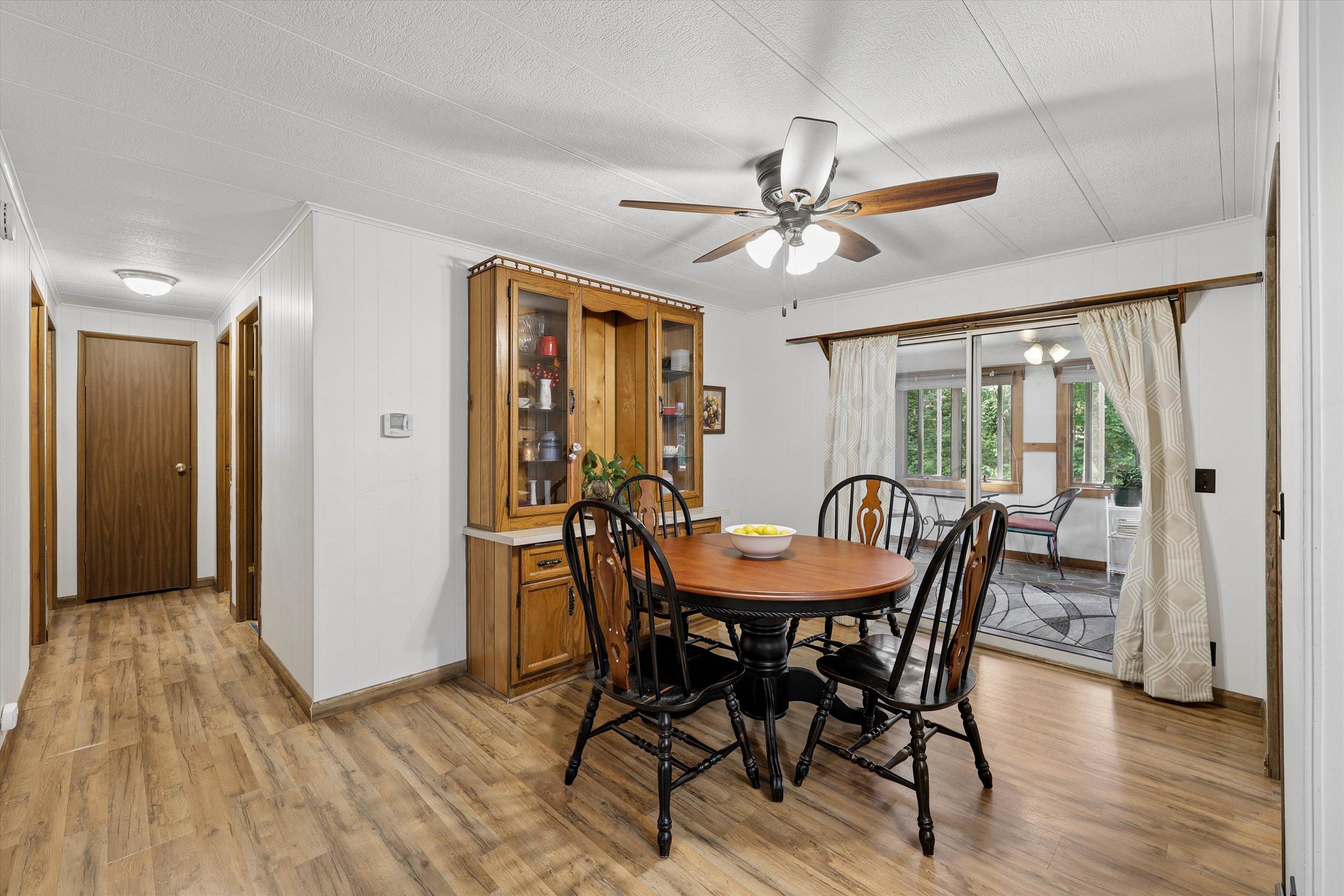 46 Edgewood Drive Property Photo 8