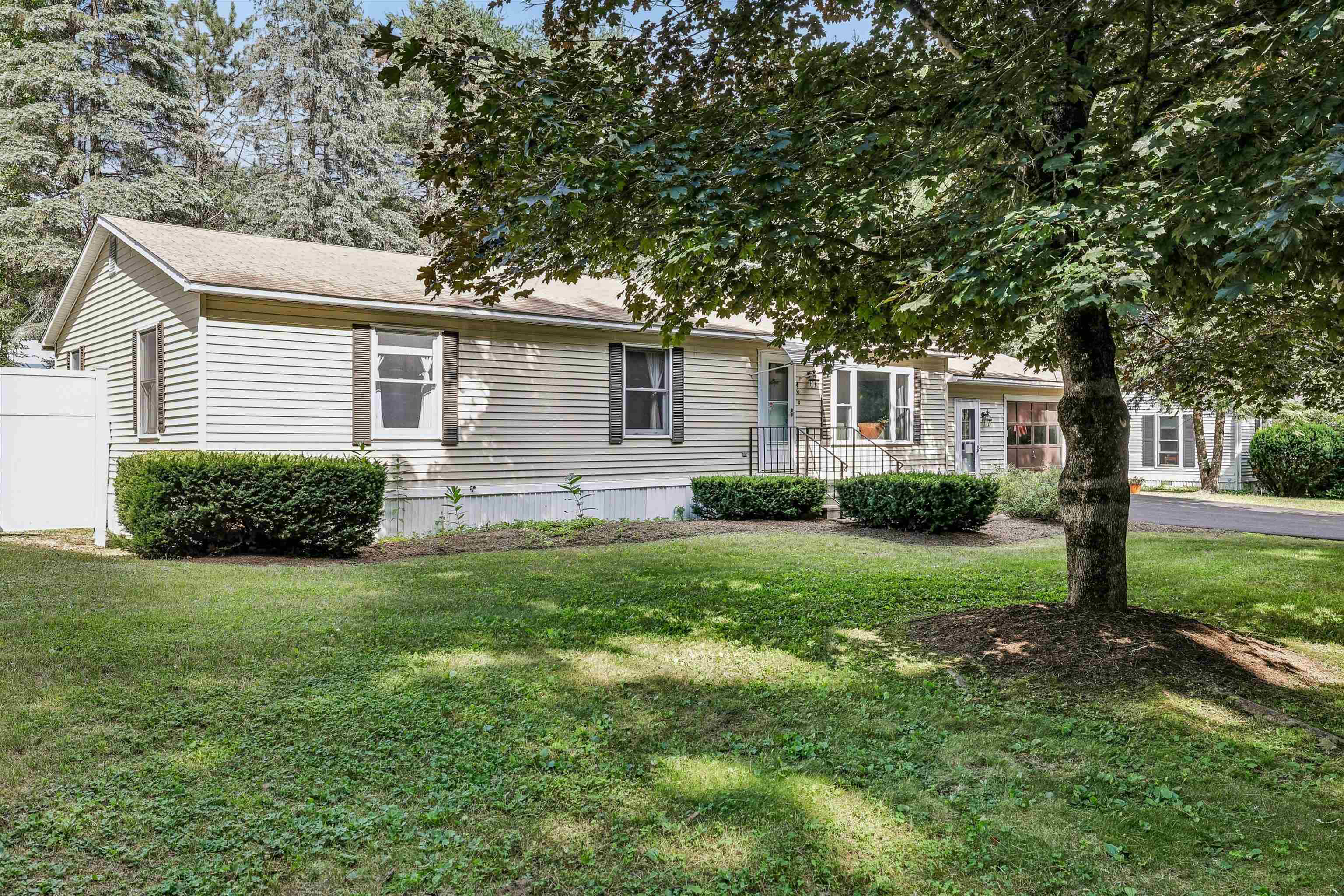 46 Edgewood Drive Property Photo 14