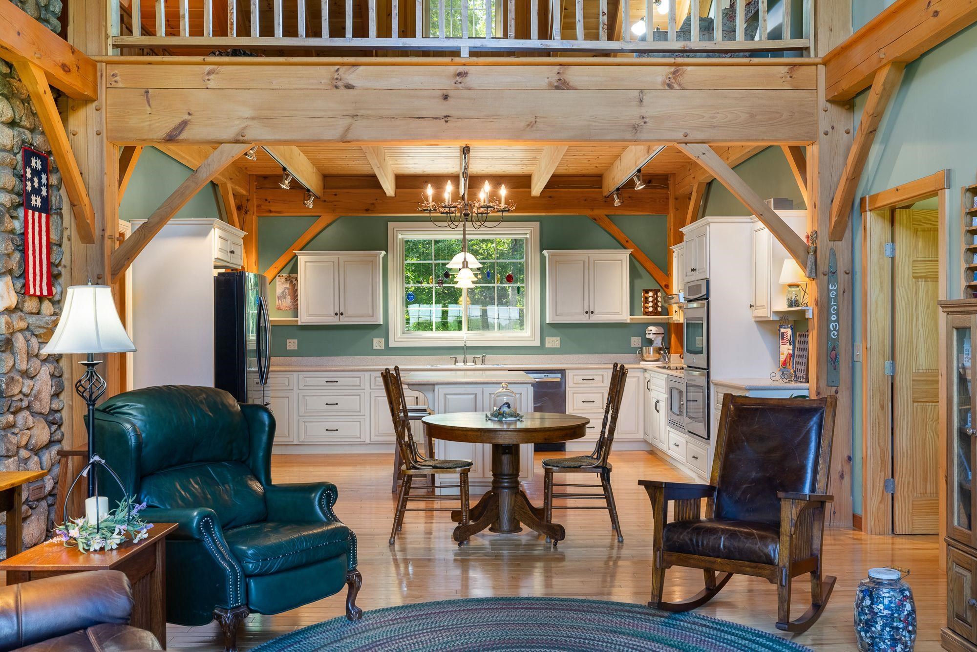817 Topsham Road Property Photo 10