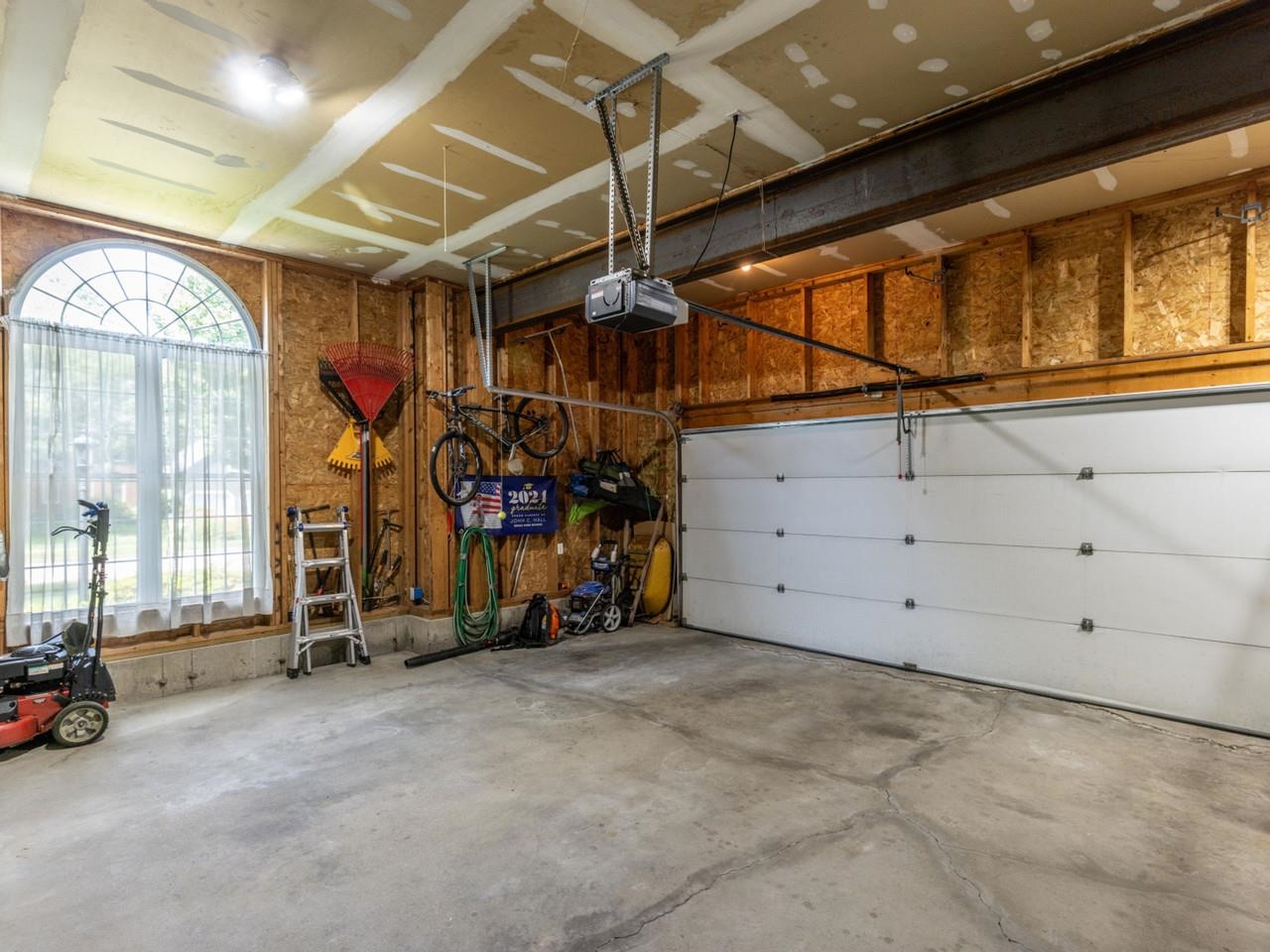 8 Lida Drive Property Photo 44