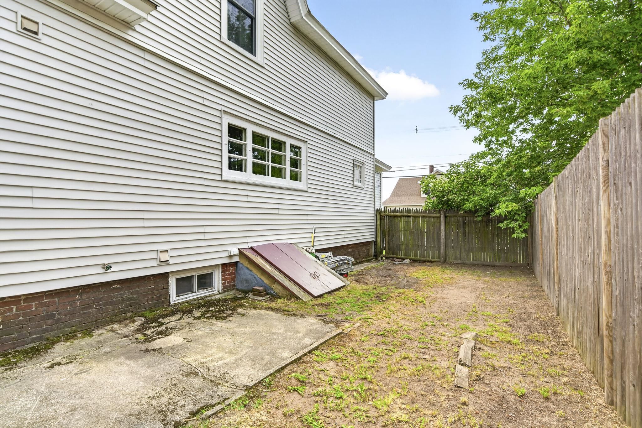 383 Wilson Street Property Photo 37