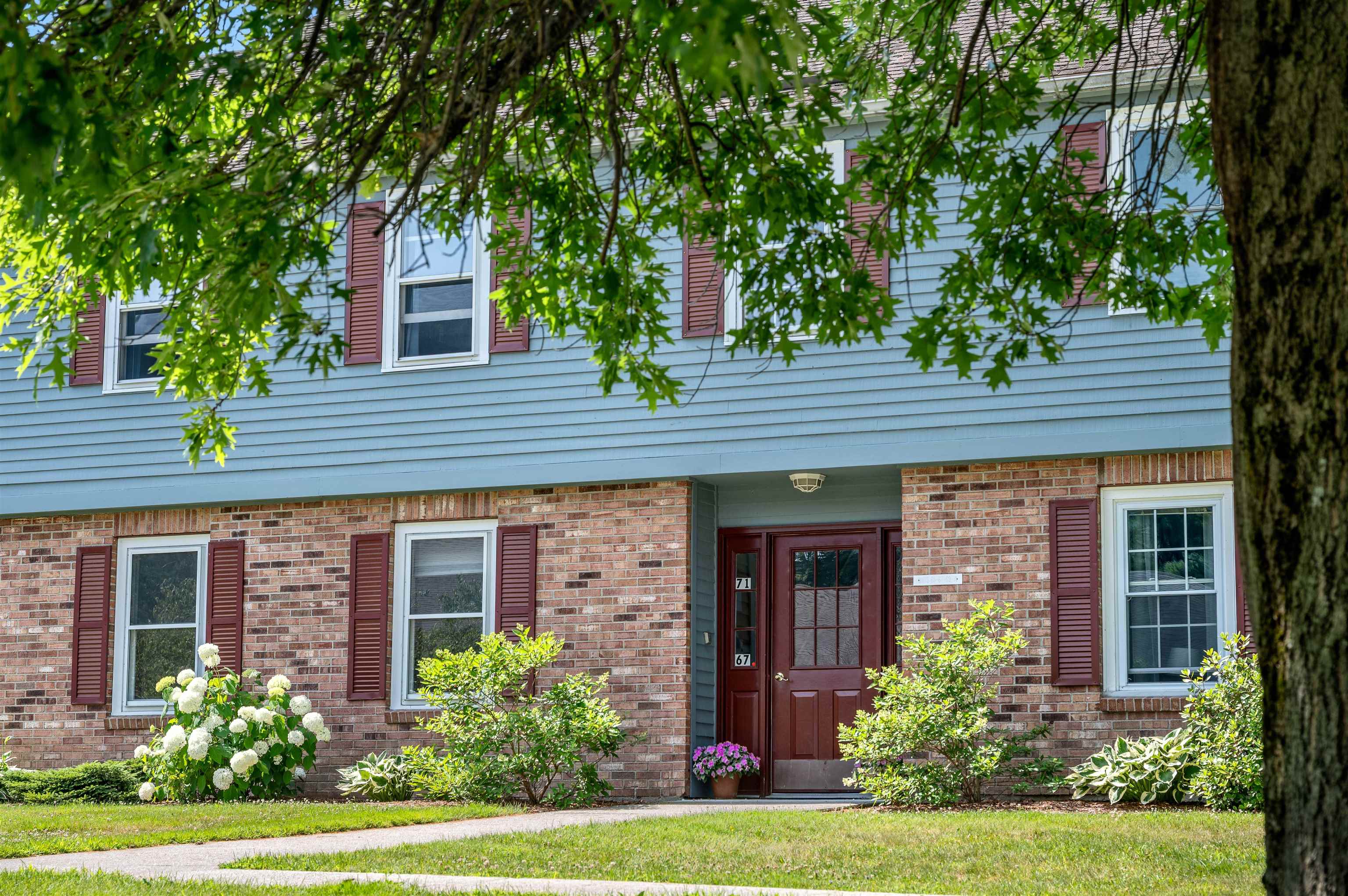 71 Independence Green Property Photo 1