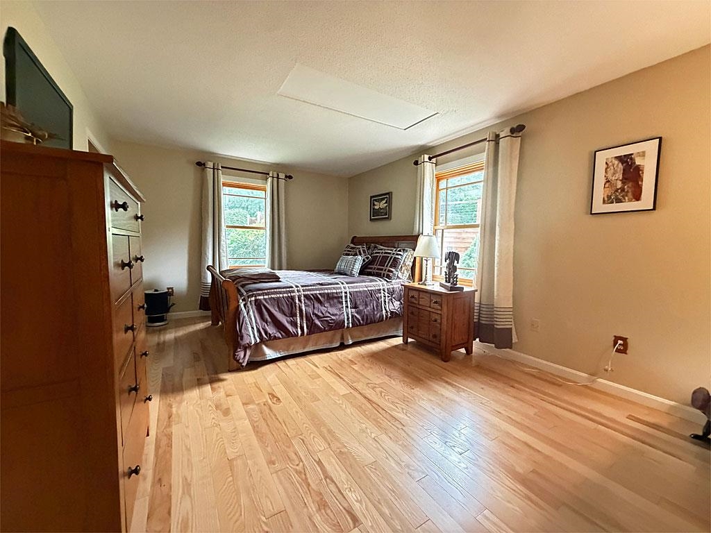 10 Catherine Drive Property Photo 32
