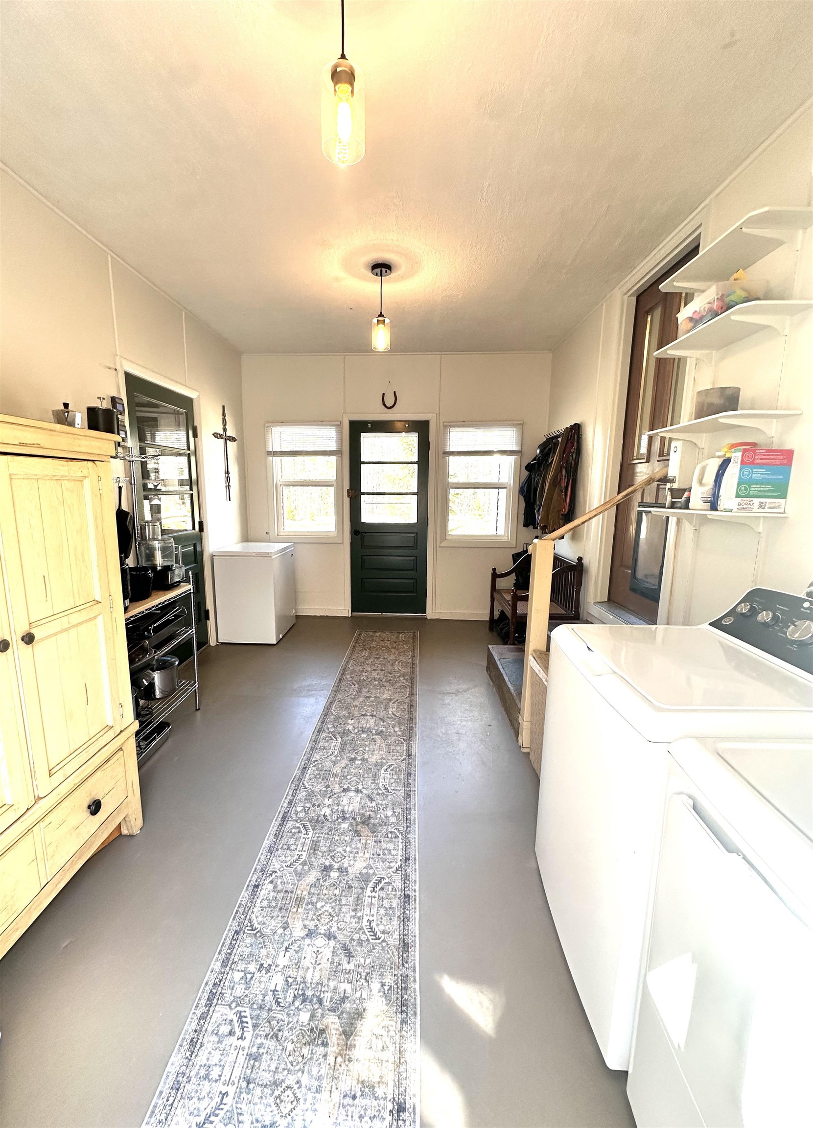 1537 Lake Dunmore Road Property Photo 19