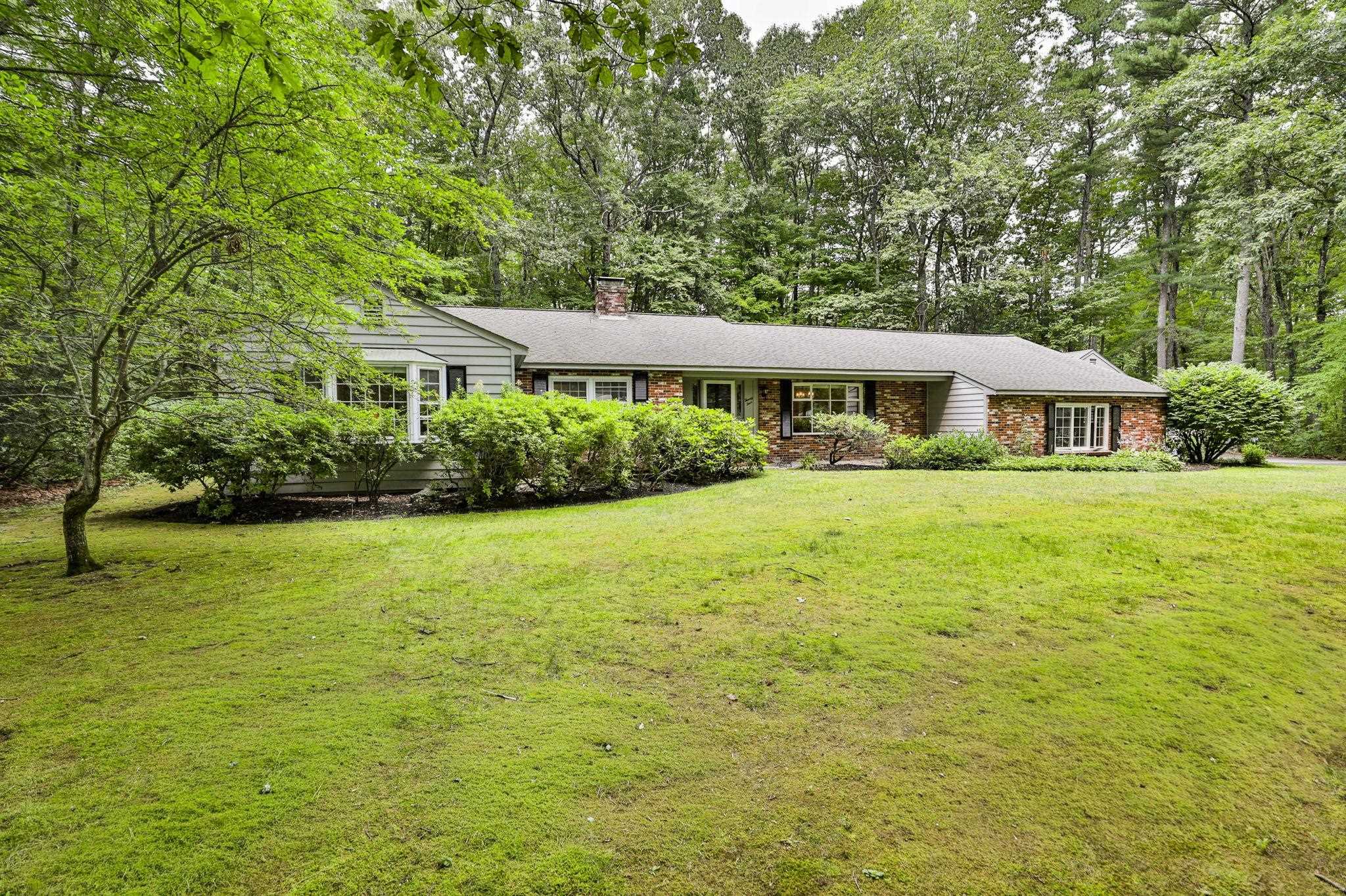 24 Cricket Hill Drive