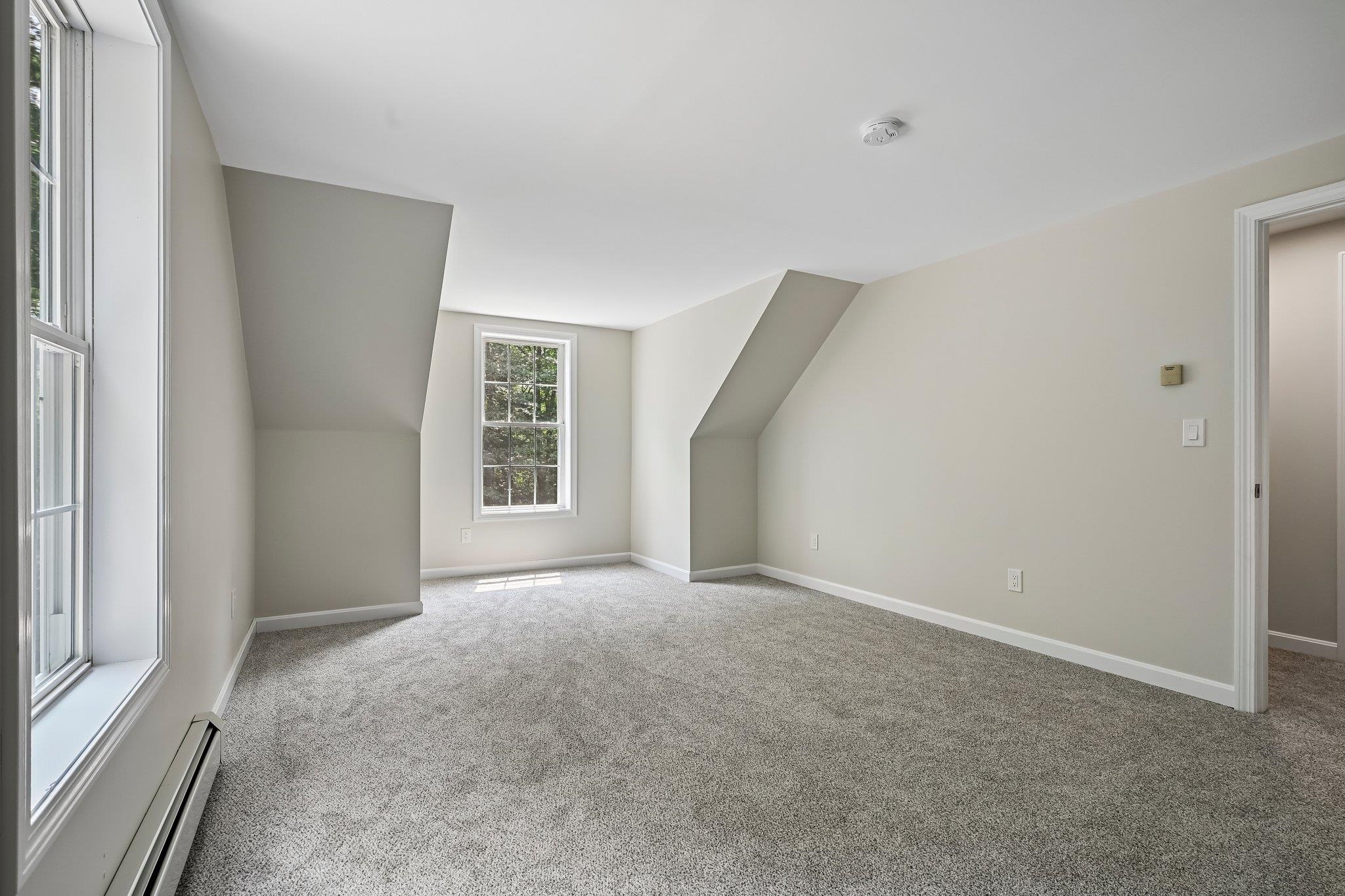 15 Emerald Drive Property Photo 28
