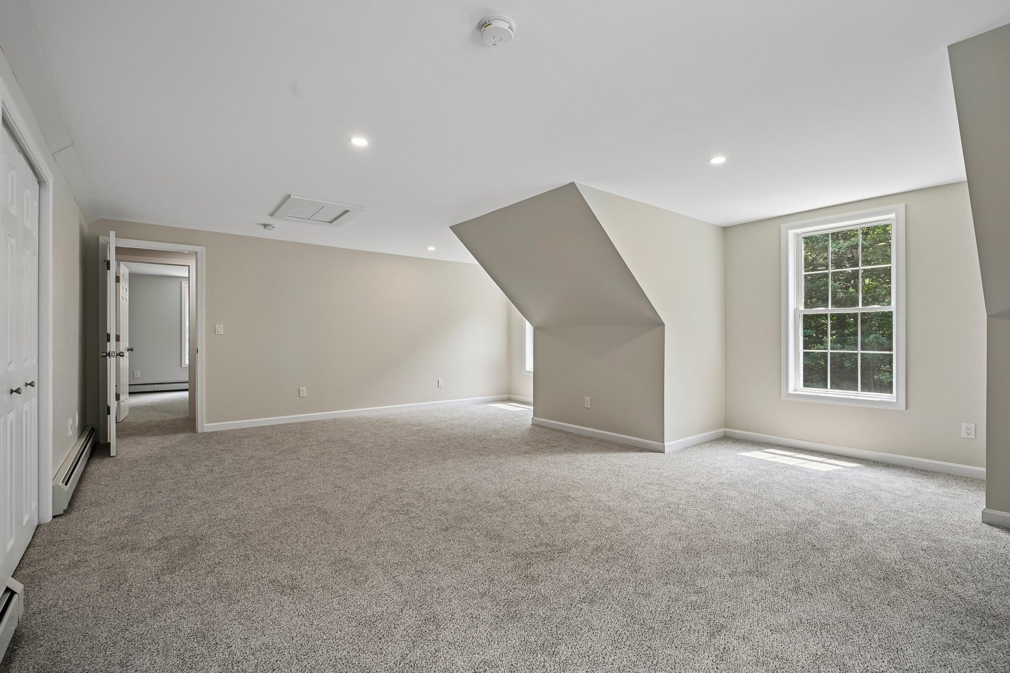 15 Emerald Drive Property Photo 29