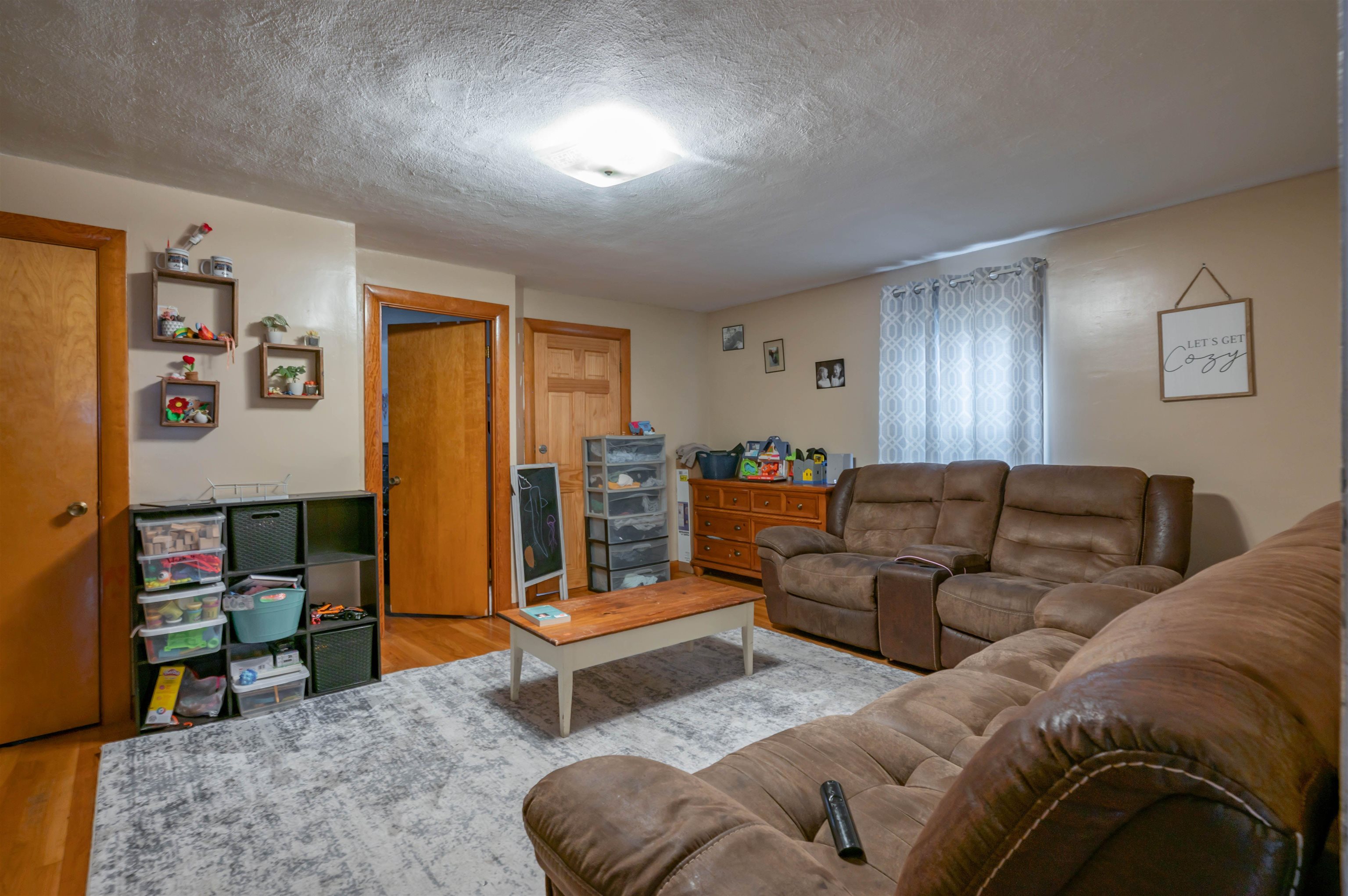 72 Palm Street Property Photo 7