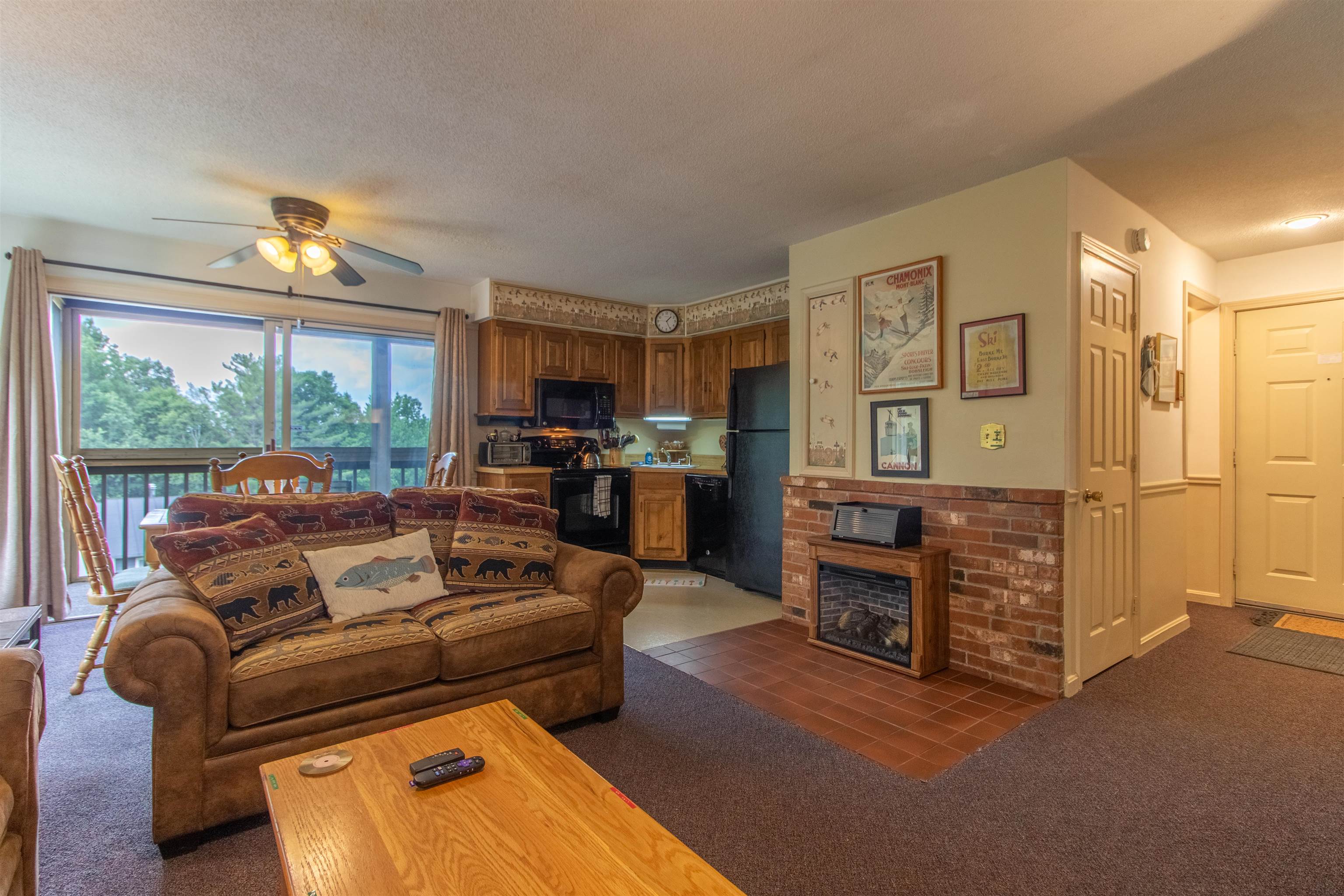 2202 Mountain Road Property Photo 10