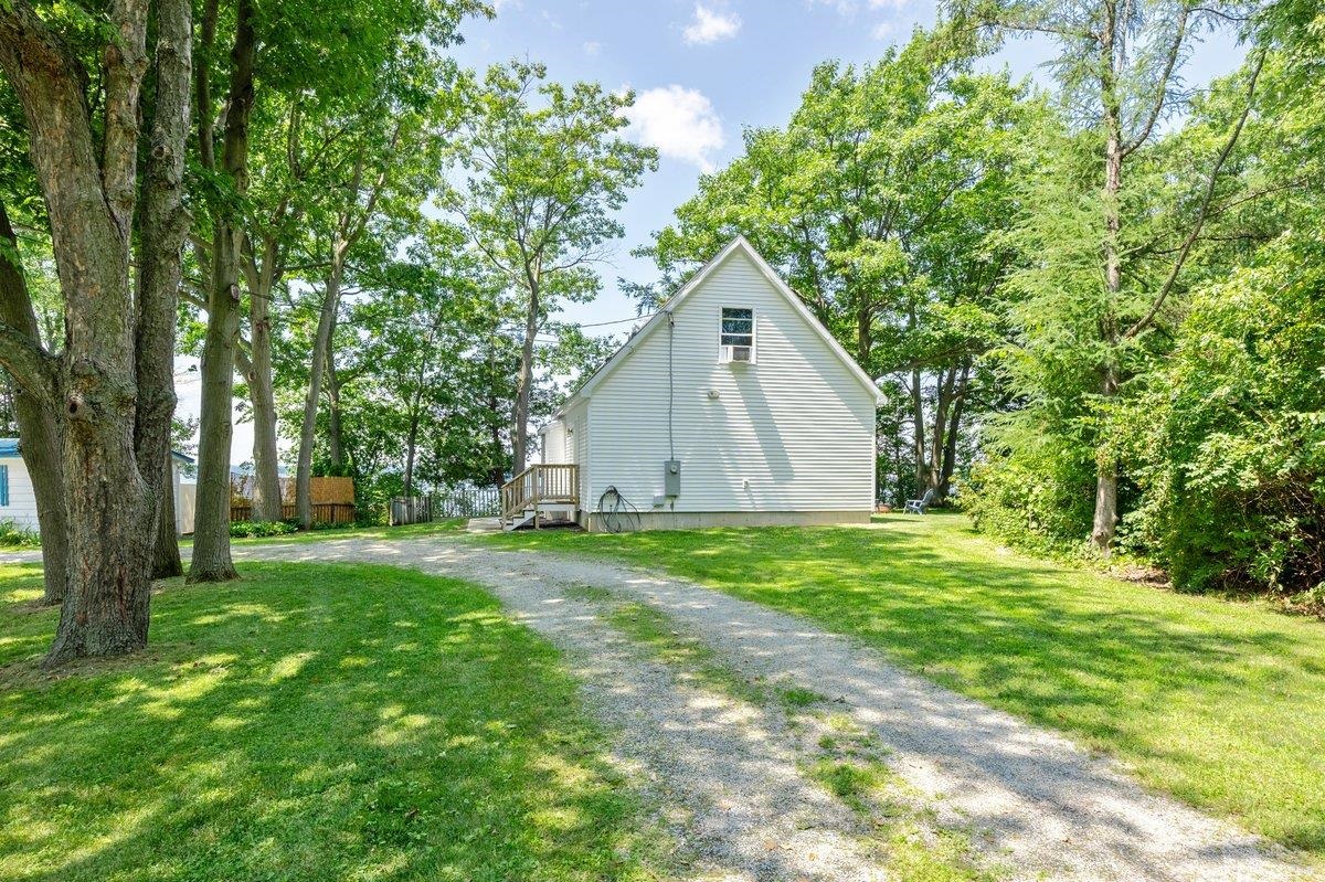 154 Lakewood Drive Property Photo 2