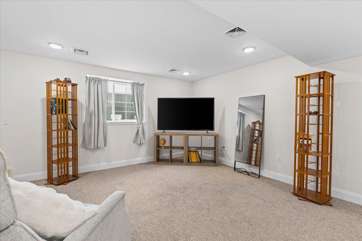 462 Zephyr Road Property Photo 35