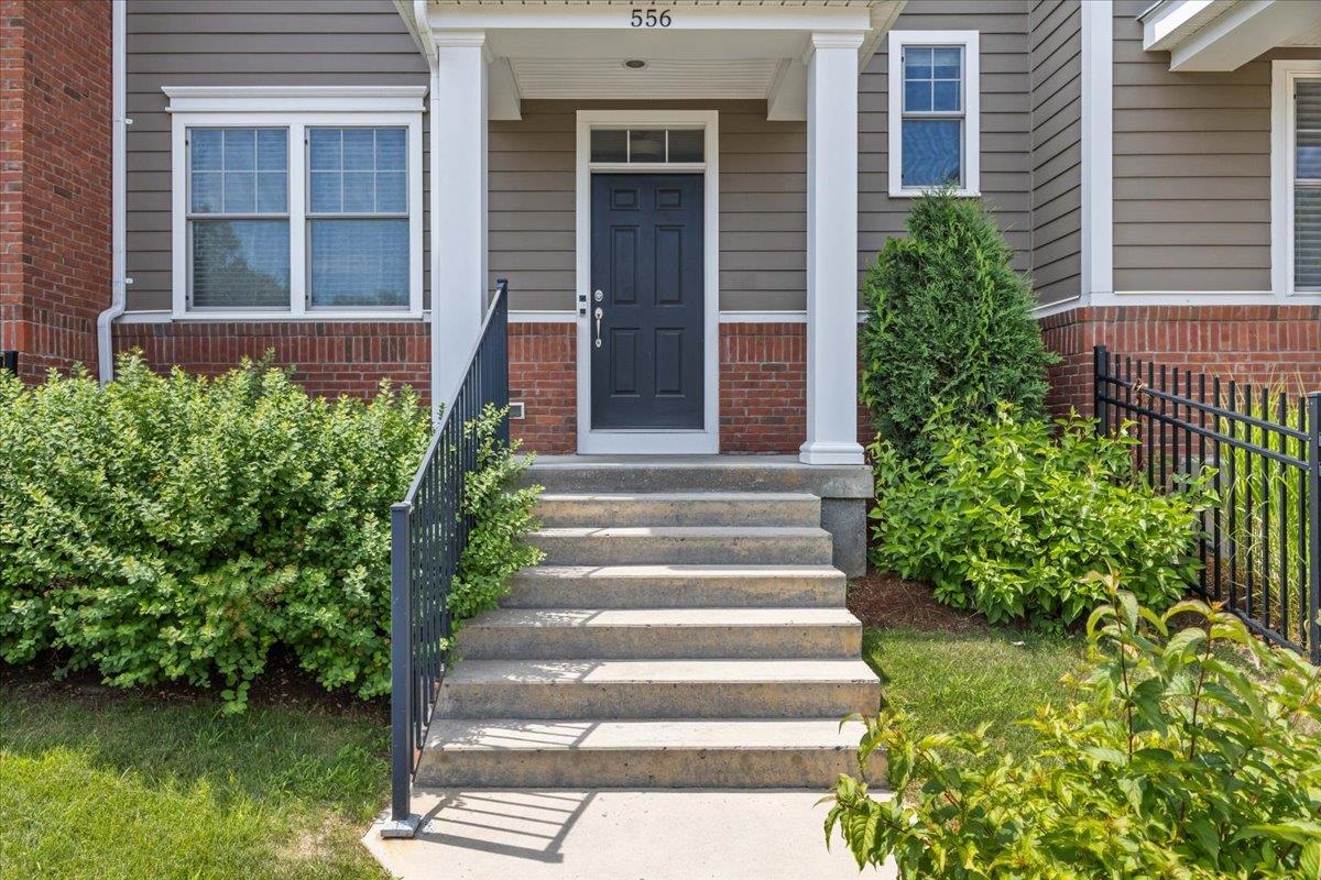 556 Zephyr Road Property Photo 2