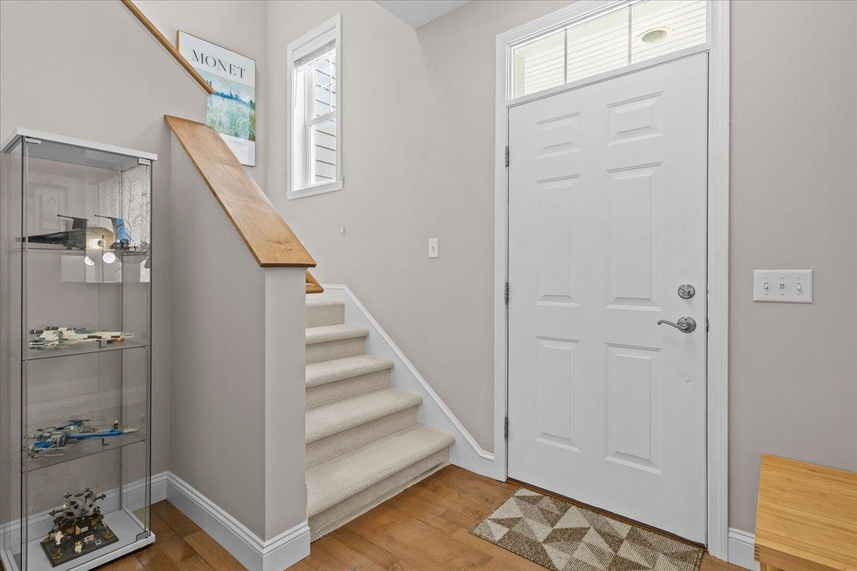556 Zephyr Road Property Photo 4