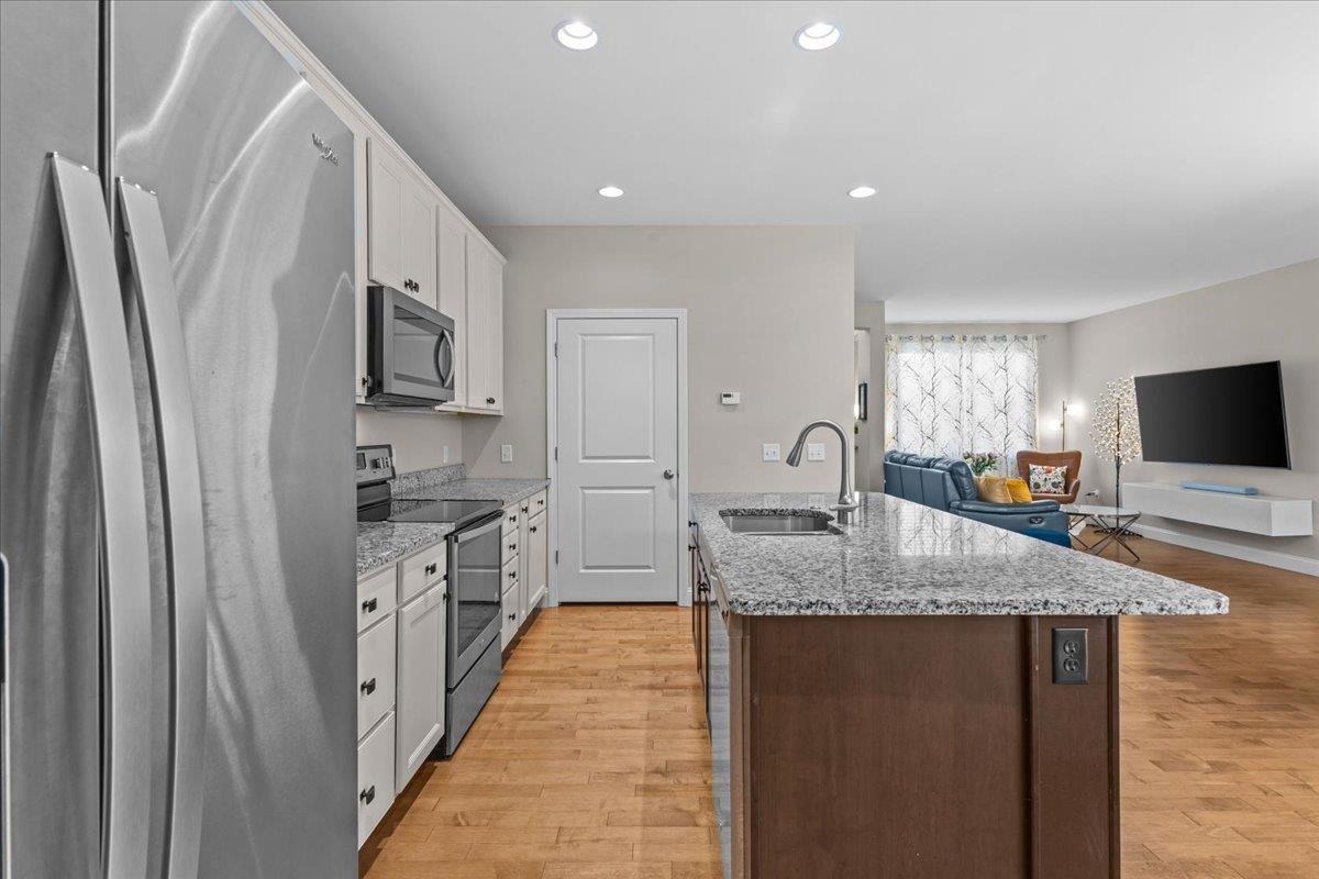 556 Zephyr Road Property Photo 18