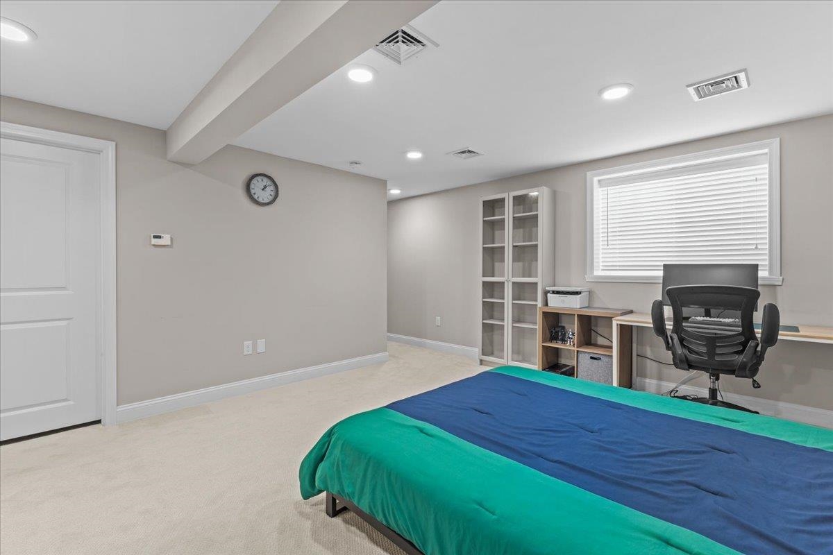 556 Zephyr Road Property Photo 25
