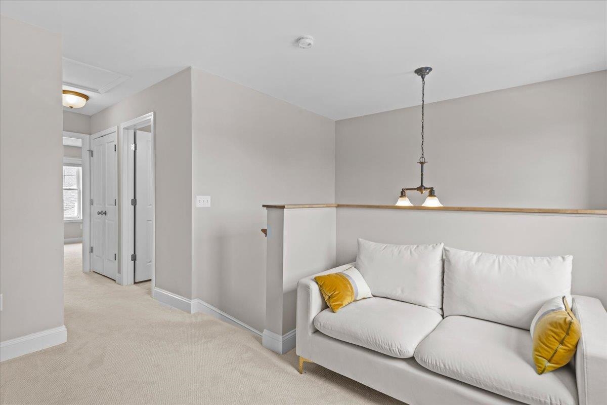 556 Zephyr Road Property Photo 28