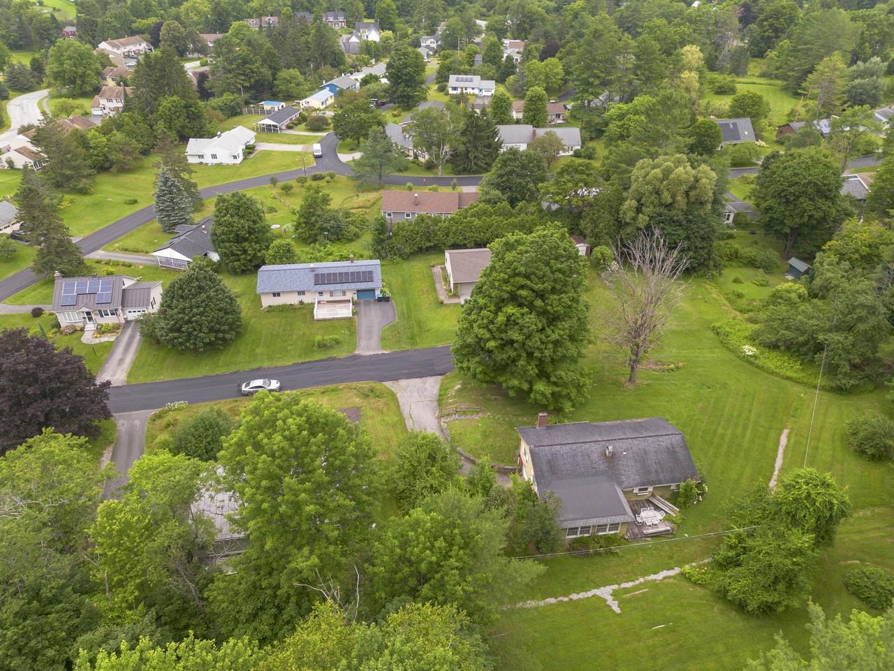 5 Longmeadow Drive Property Photo 43