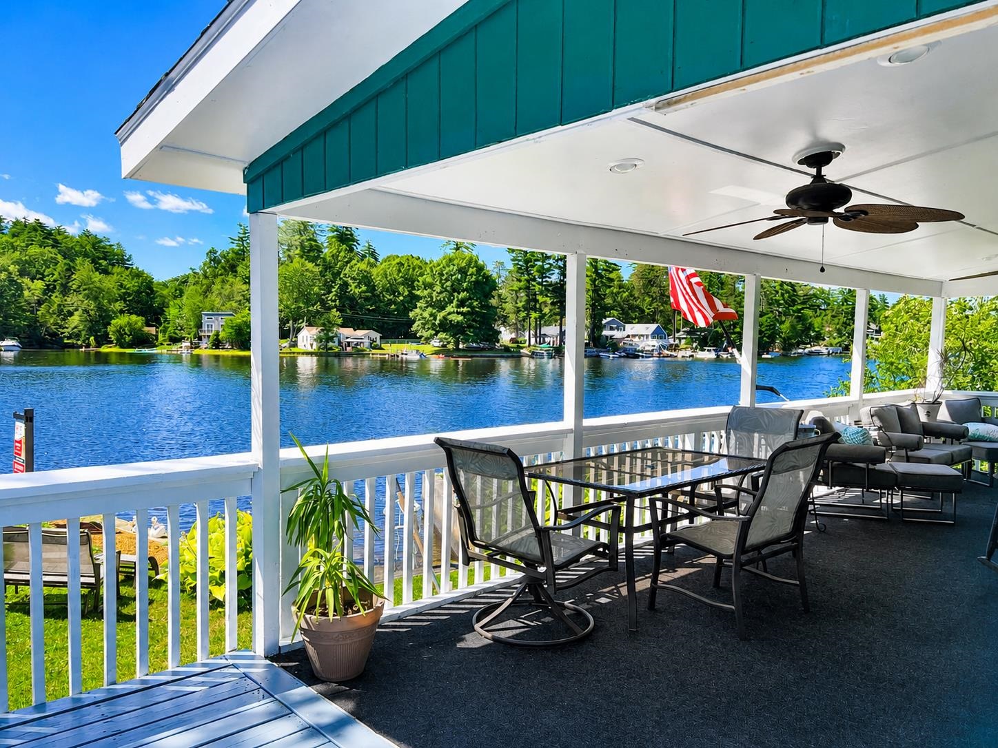107 Shore Drive Property Photo 4