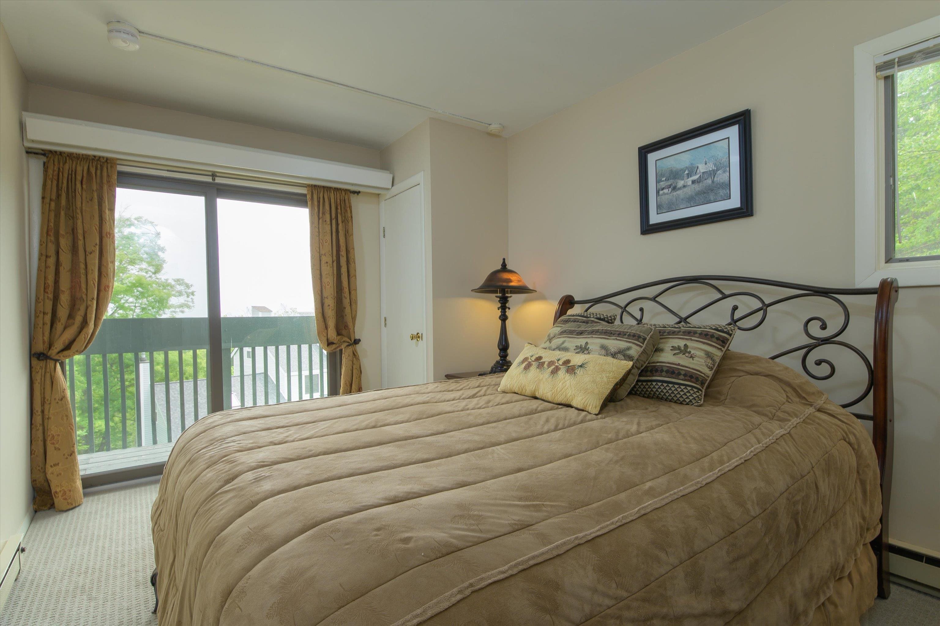 61 Rimrock Road Property Photo 16