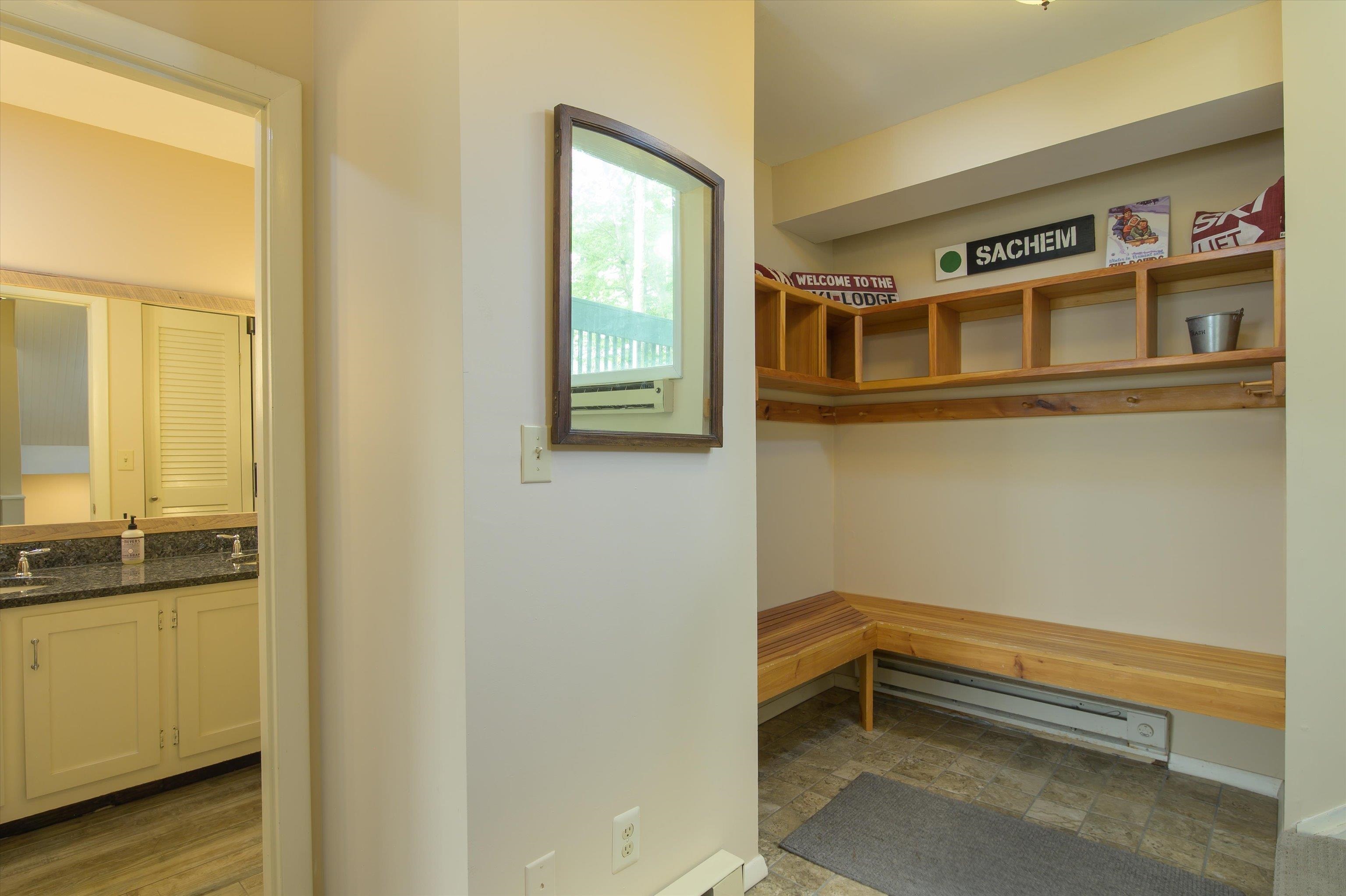 61 Rimrock Road Property Photo 19