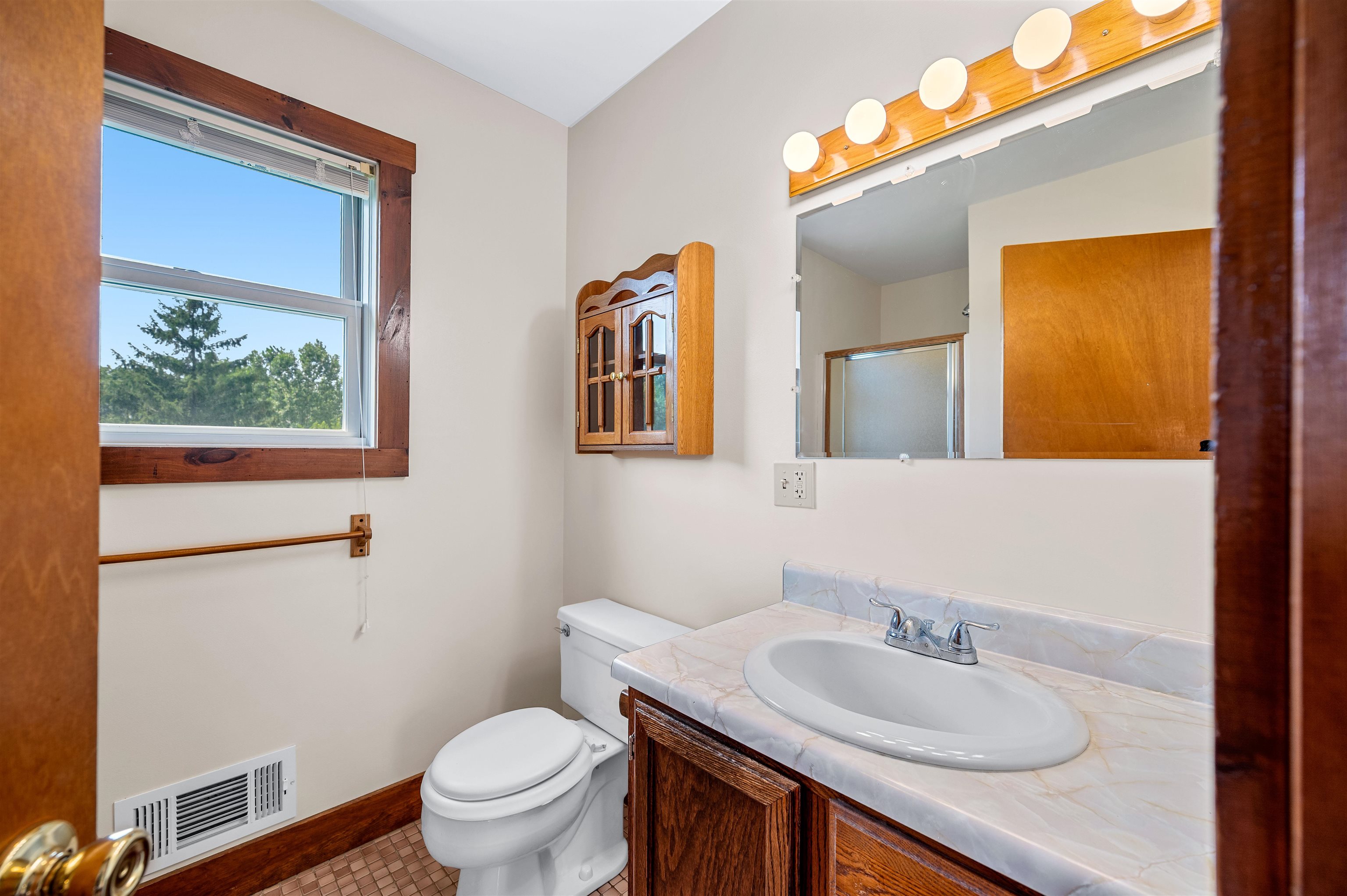 1000 Plank Road Property Photo 34