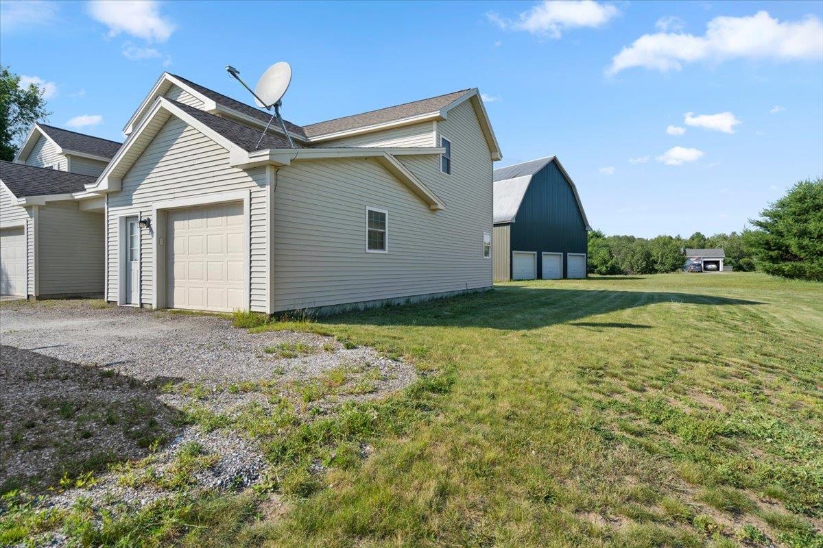 1002 Cook Road Property Photo 2